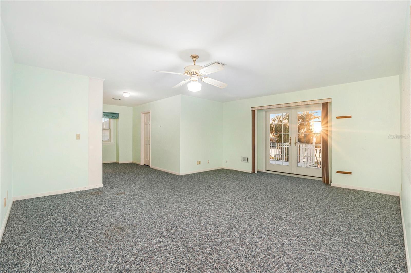 224 HARBOR VIEW LN, LARGO, FL, 33770