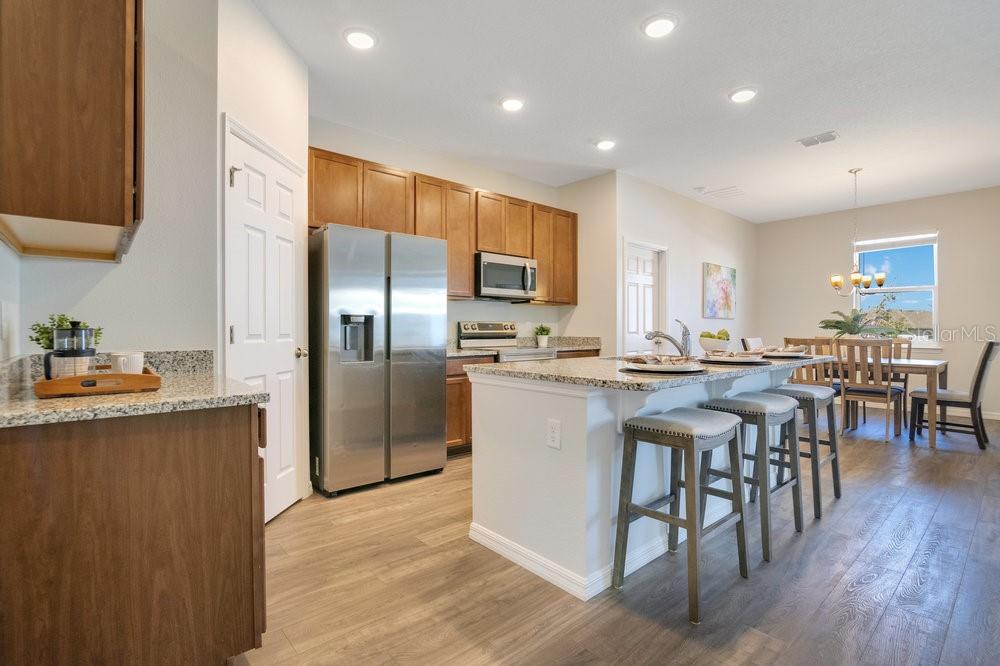 3761 SHOVELER AVE, LEESBURG, FL, 34748