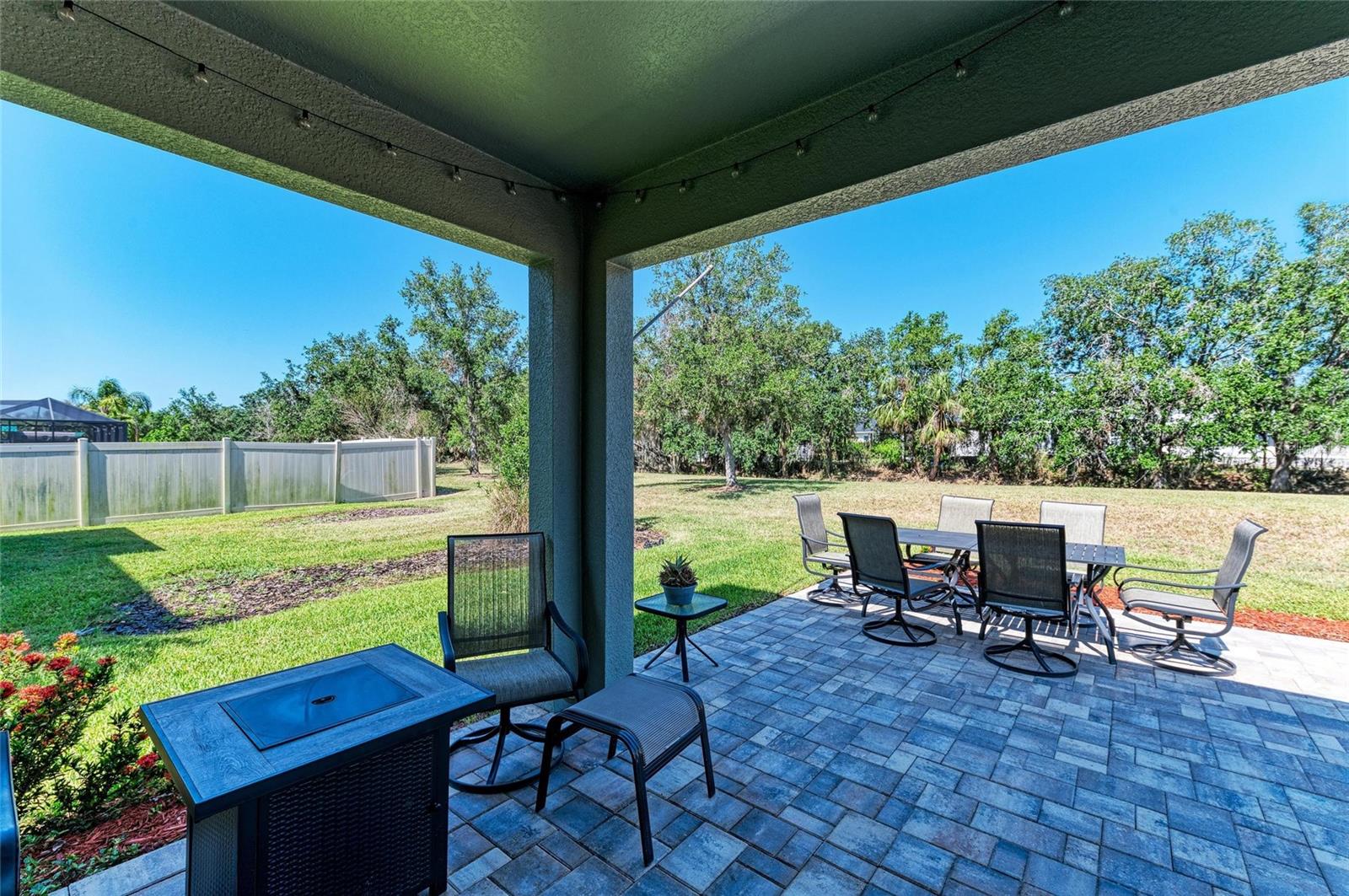 8243 NANDINA DR, SARASOTA, FL, 34240