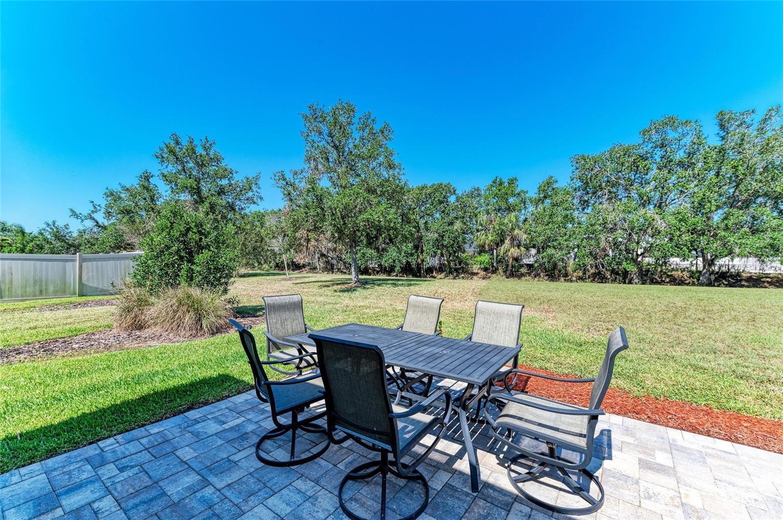 8243 NANDINA DR, SARASOTA, FL, 34240