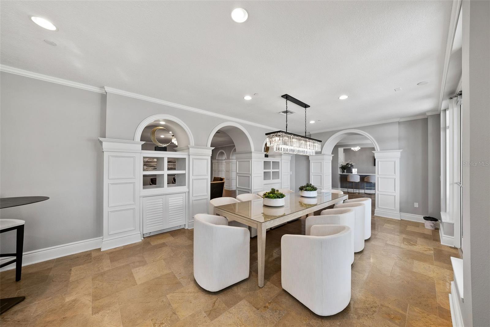 470 MANDALAY AVE #403, CLEARWATER BEACH, FL, 33767