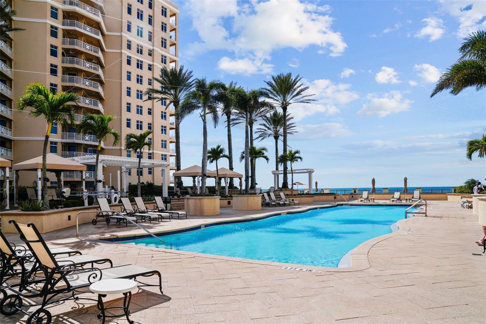 470 MANDALAY AVE #403, CLEARWATER BEACH, FL, 33767