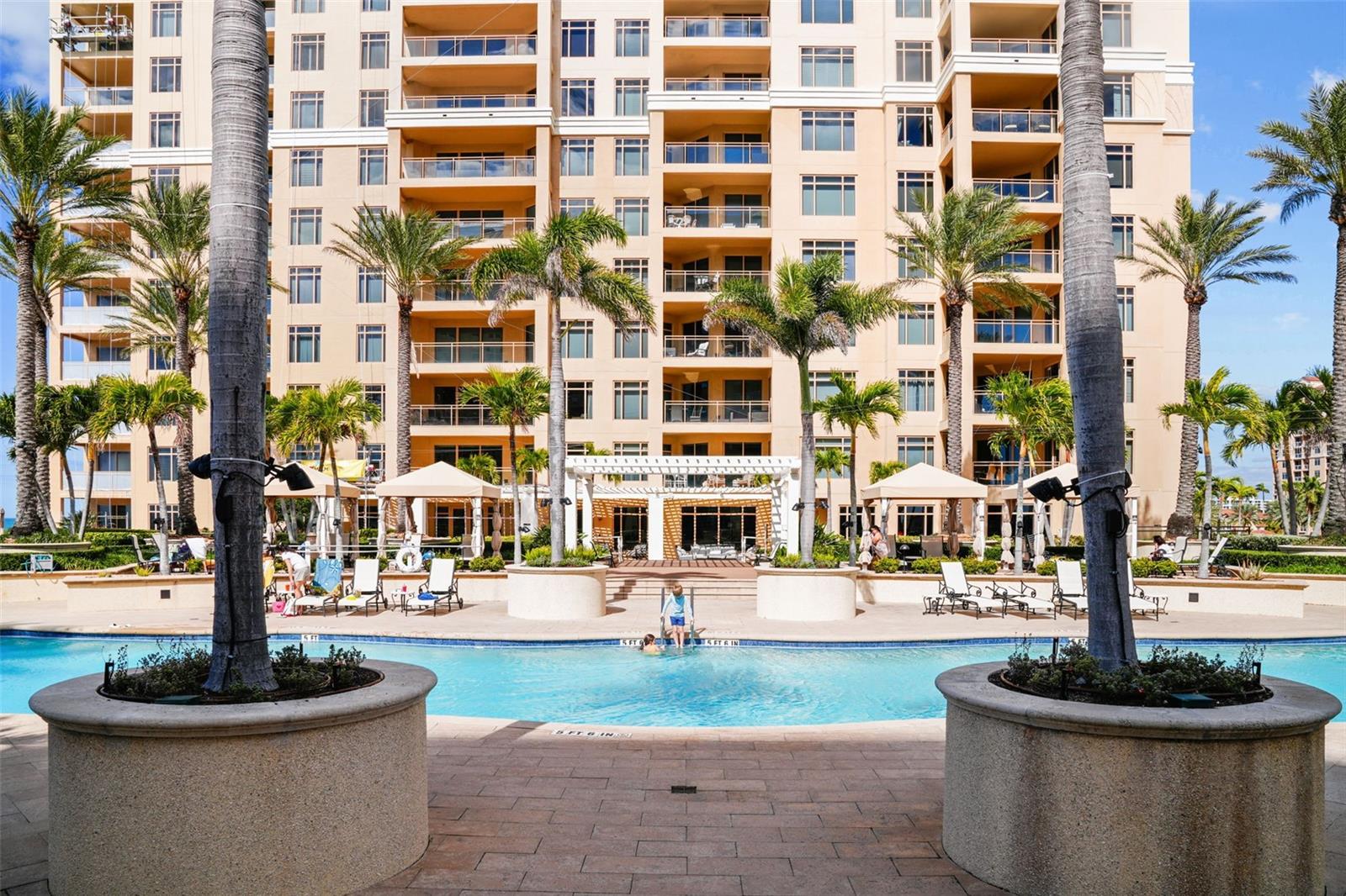 470 MANDALAY AVE #403, CLEARWATER BEACH, FL, 33767