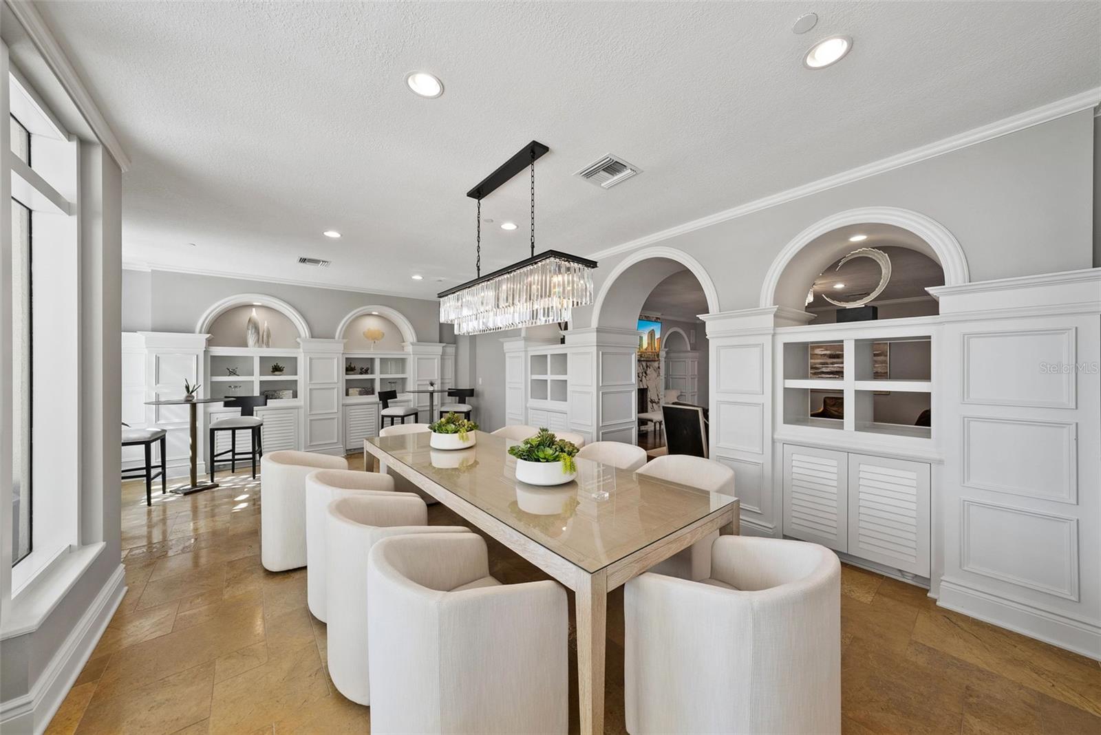 470 MANDALAY AVE #403, CLEARWATER BEACH, FL, 33767