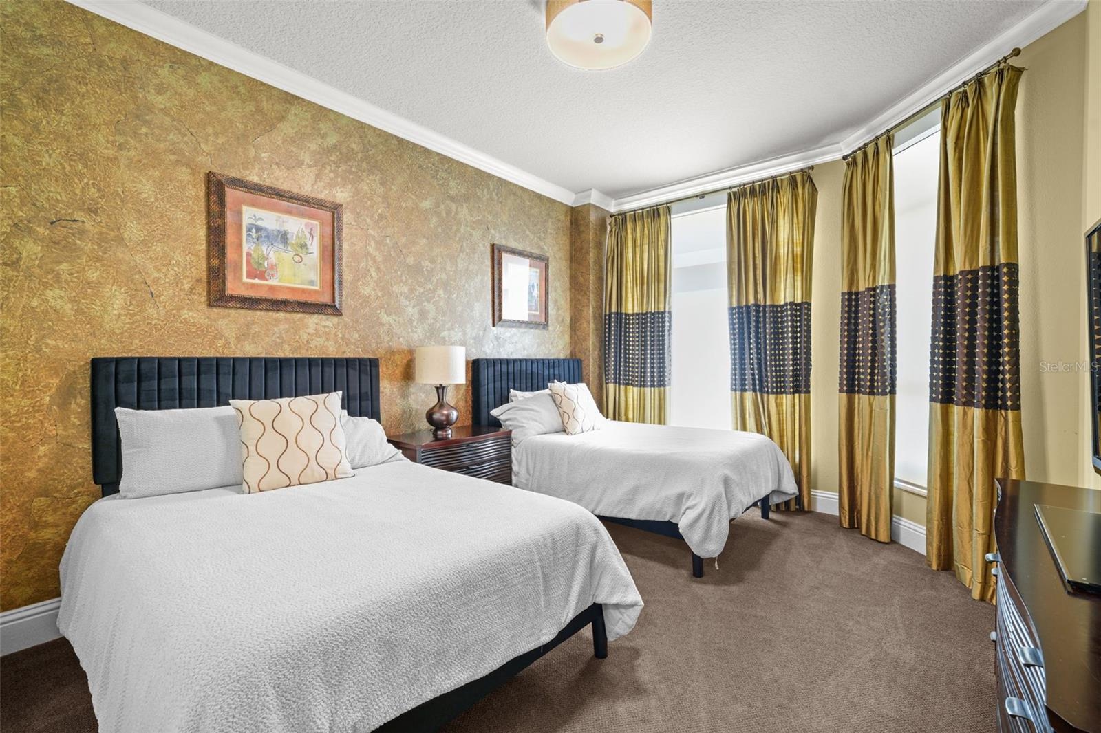 470 MANDALAY AVE #403, CLEARWATER BEACH, FL, 33767