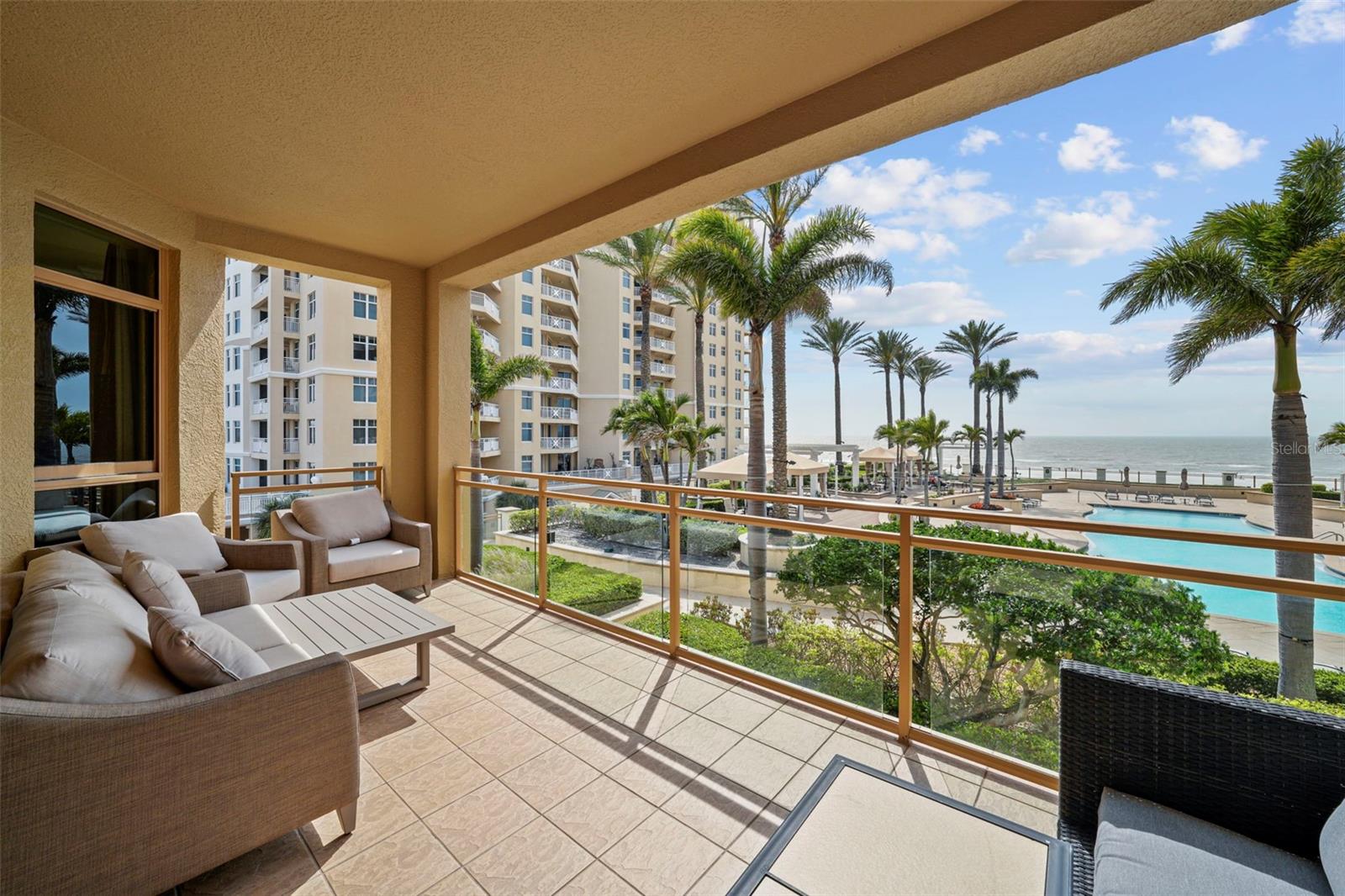 470 MANDALAY AVE #403, CLEARWATER BEACH, FL, 33767