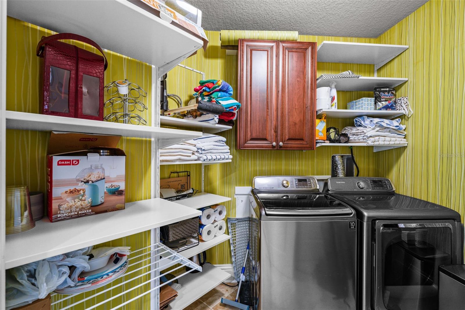 470 MANDALAY AVE #403, CLEARWATER BEACH, FL, 33767