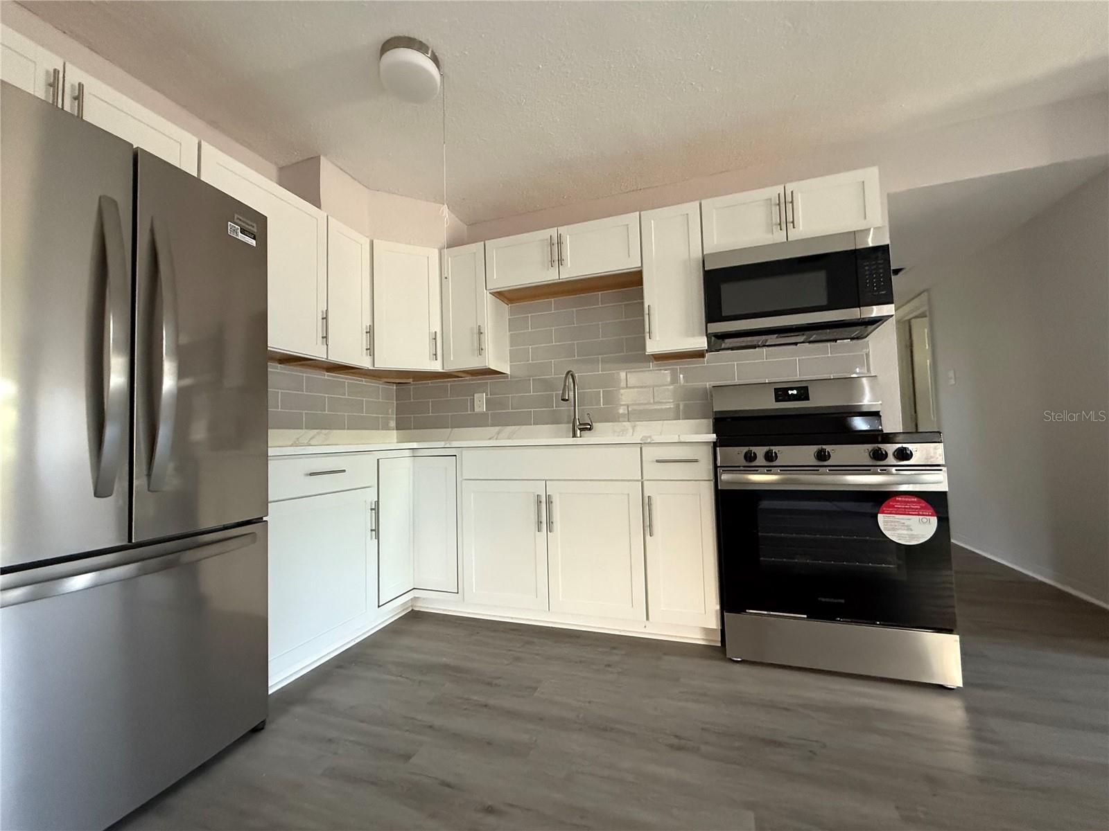 4316 70TH AVE N, PINELLAS PARK, FL, 33781