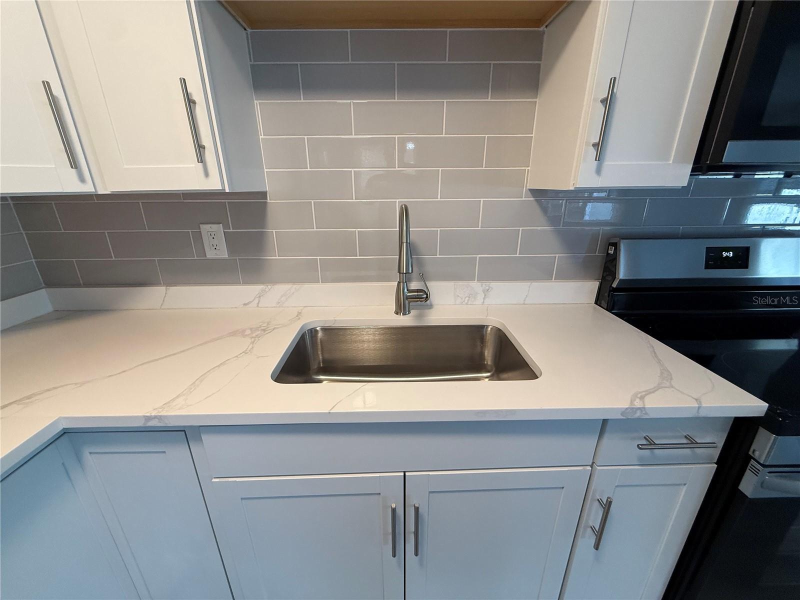 4316 70TH AVE N, PINELLAS PARK, FL, 33781