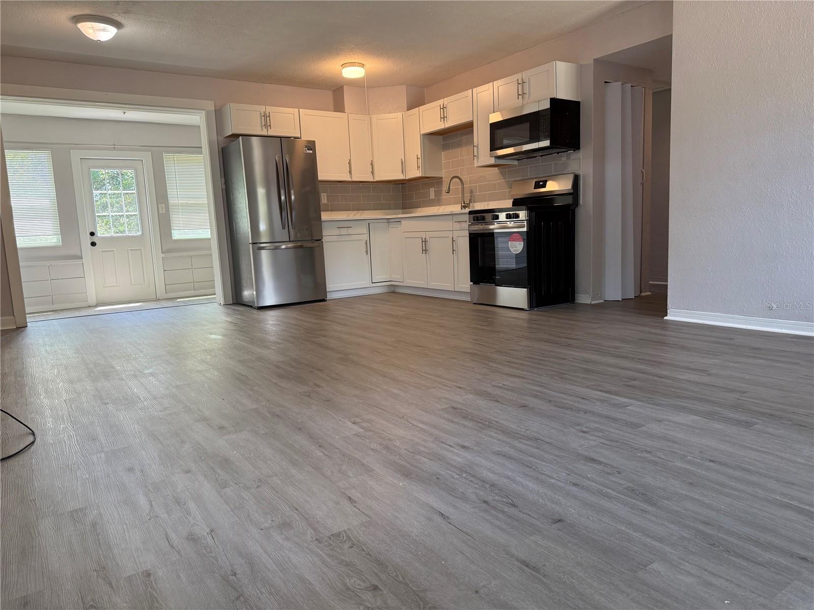 4316 70TH AVE N, PINELLAS PARK, FL, 33781