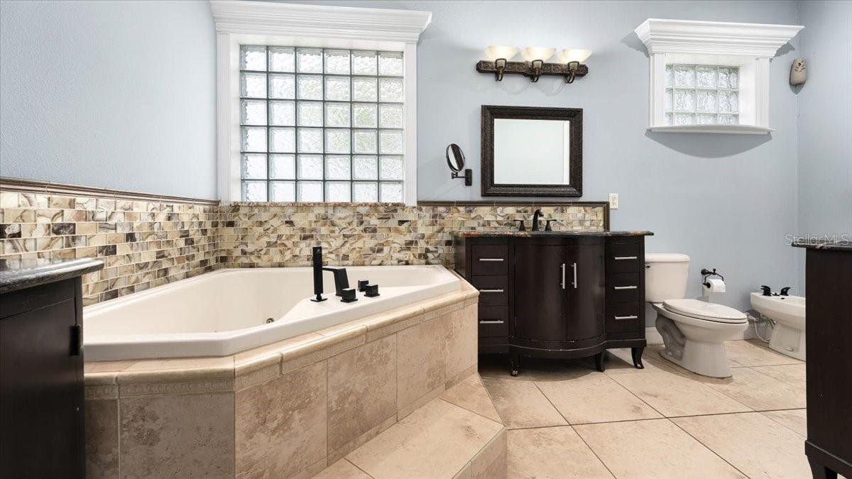 2813 BALLARD AVE, ORLANDO, FL, 32833