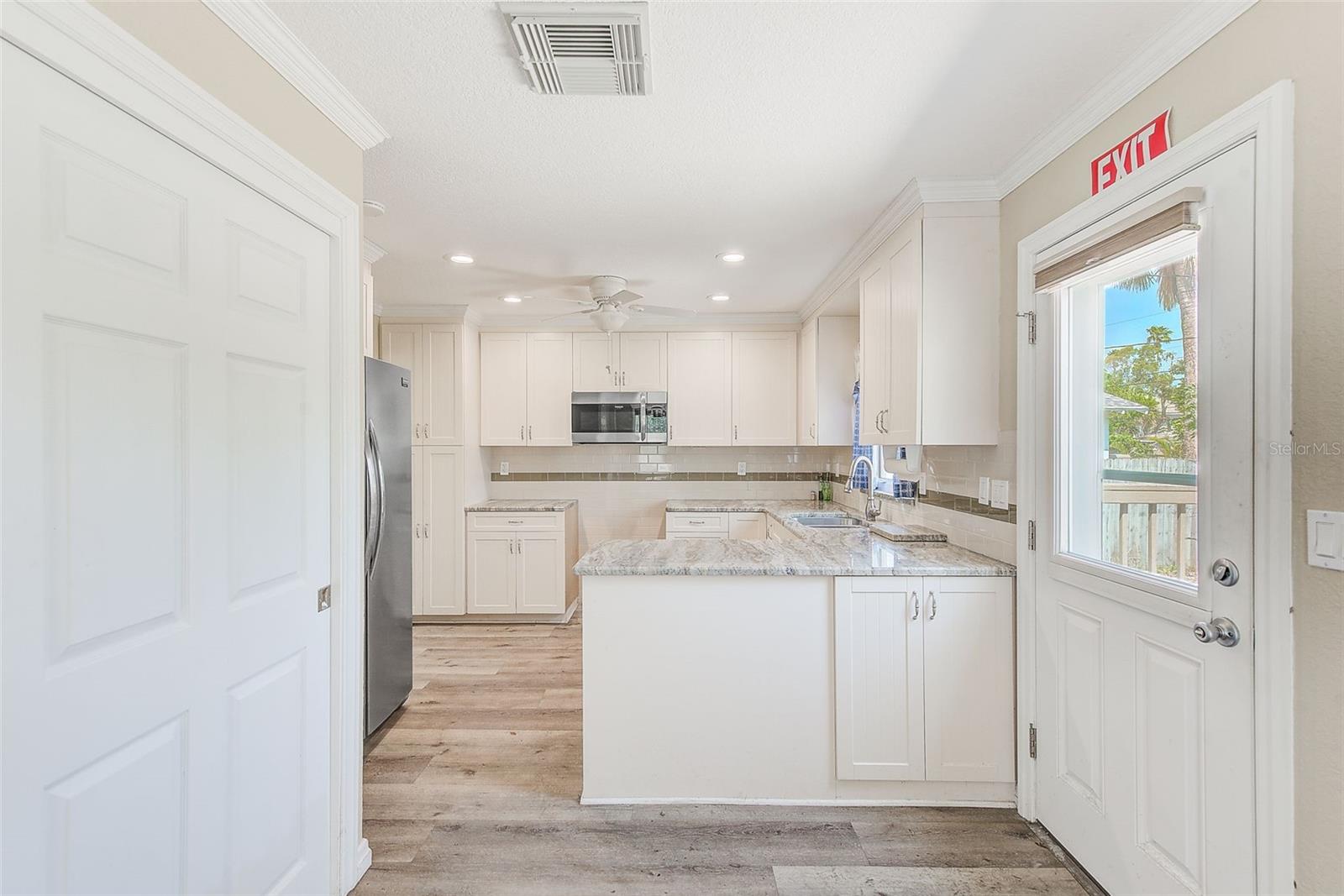 122 10TH AVE, INDIAN ROCKS BEACH, FL, 33785