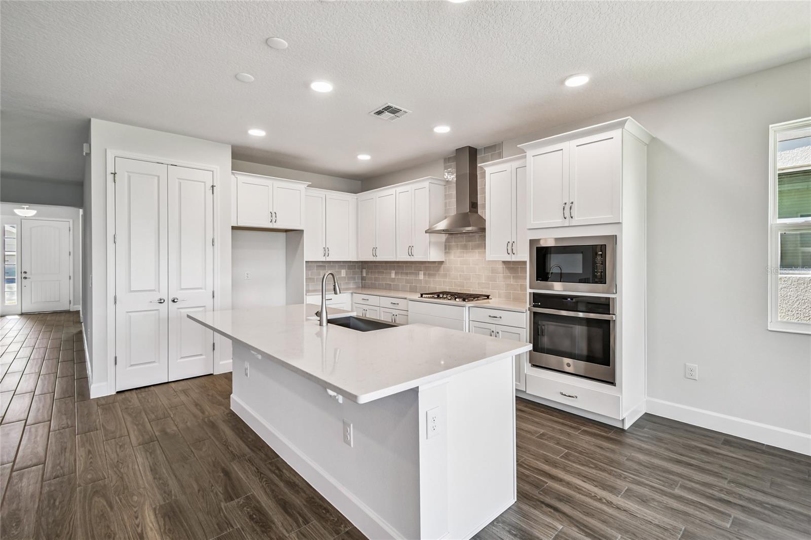 873 POINTE EMERSON BLVD, APOPKA, FL, 32703