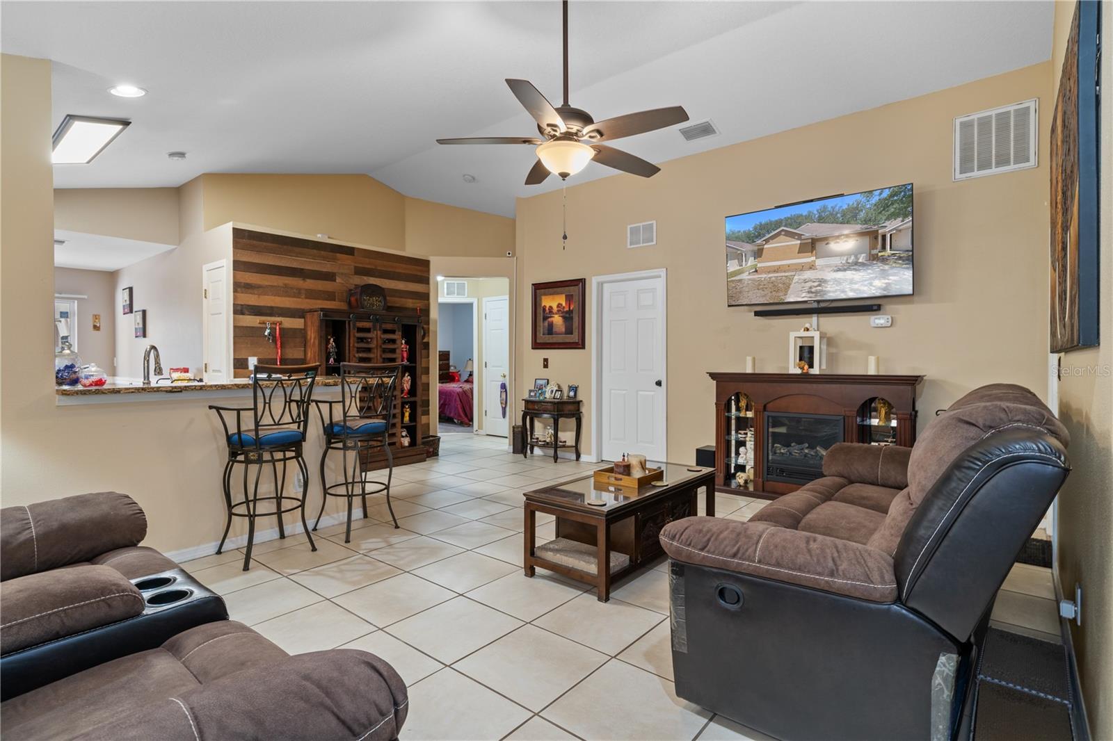 10355 LAKESIDE VISTA DR, RIVERVIEW, FL, 33569