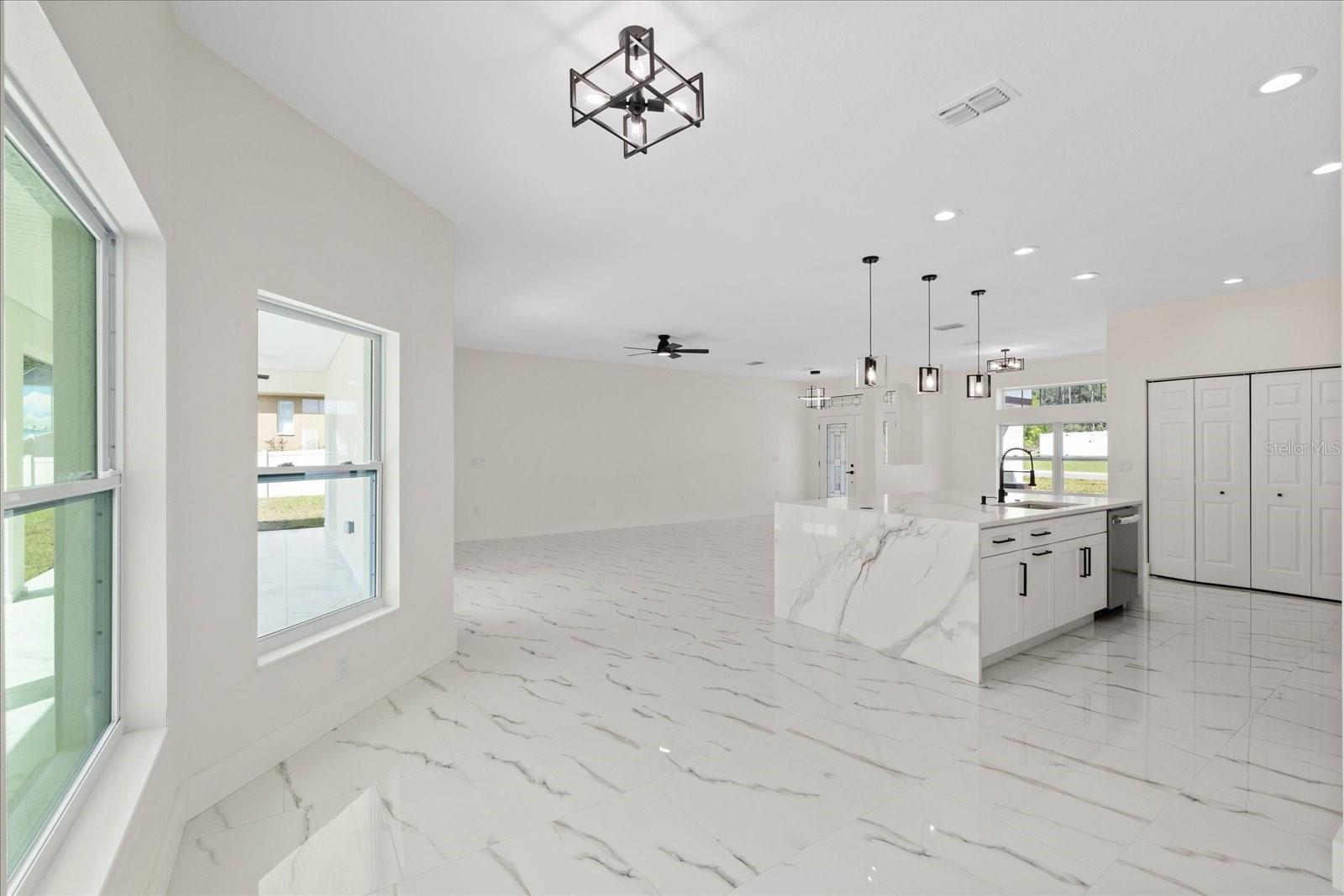 7372 MADRID RD, WEEKI WACHEE, FL, 34613