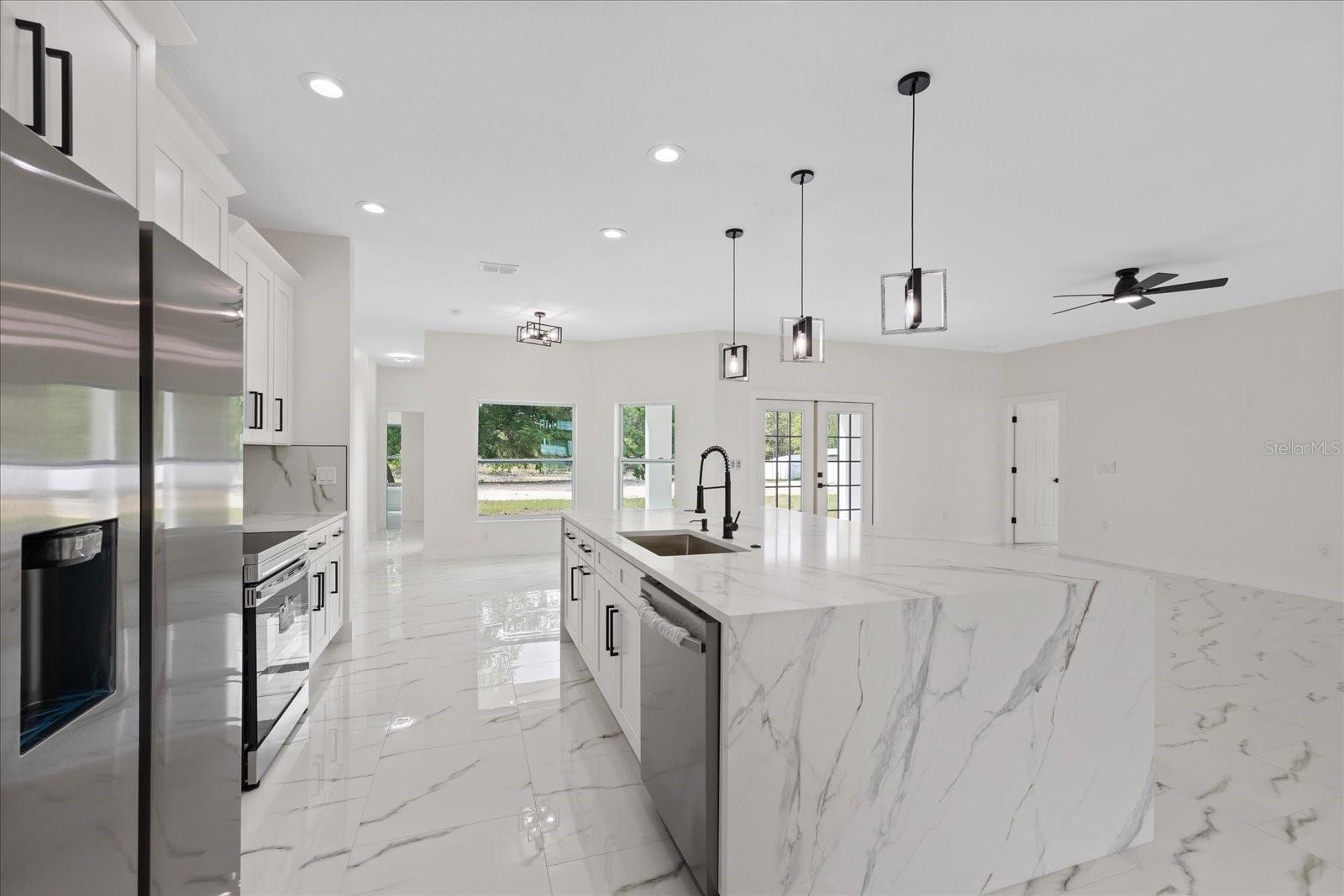 7372 MADRID RD, WEEKI WACHEE, FL, 34613