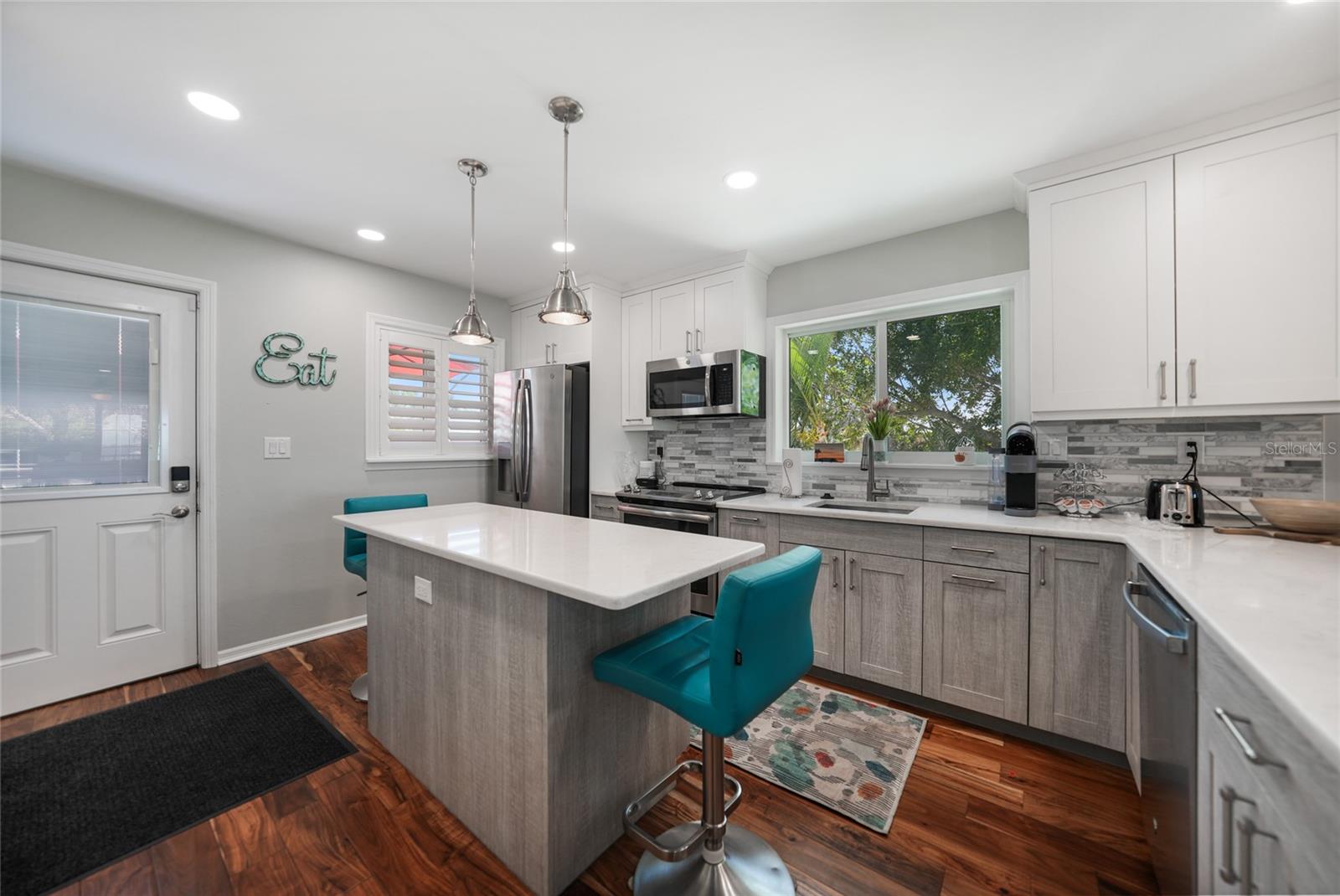 509 W RETTA ESPLANADE, PUNTA GORDA, FL, 33950