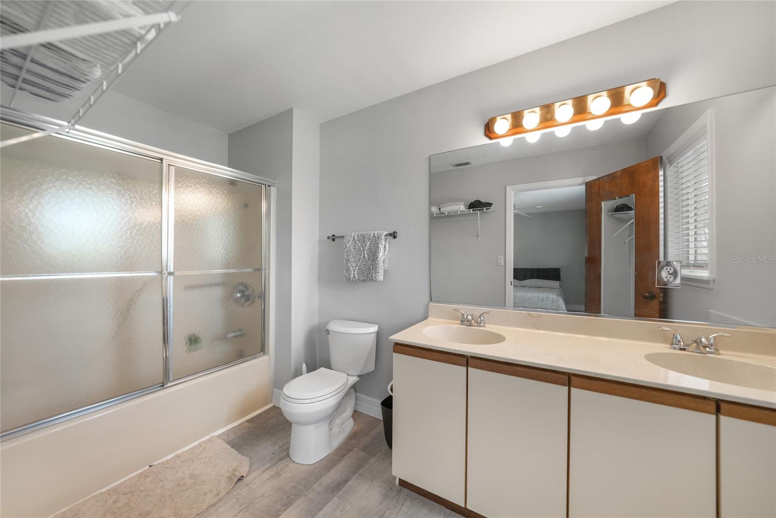 509 W RETTA ESPLANADE, PUNTA GORDA, FL, 33950