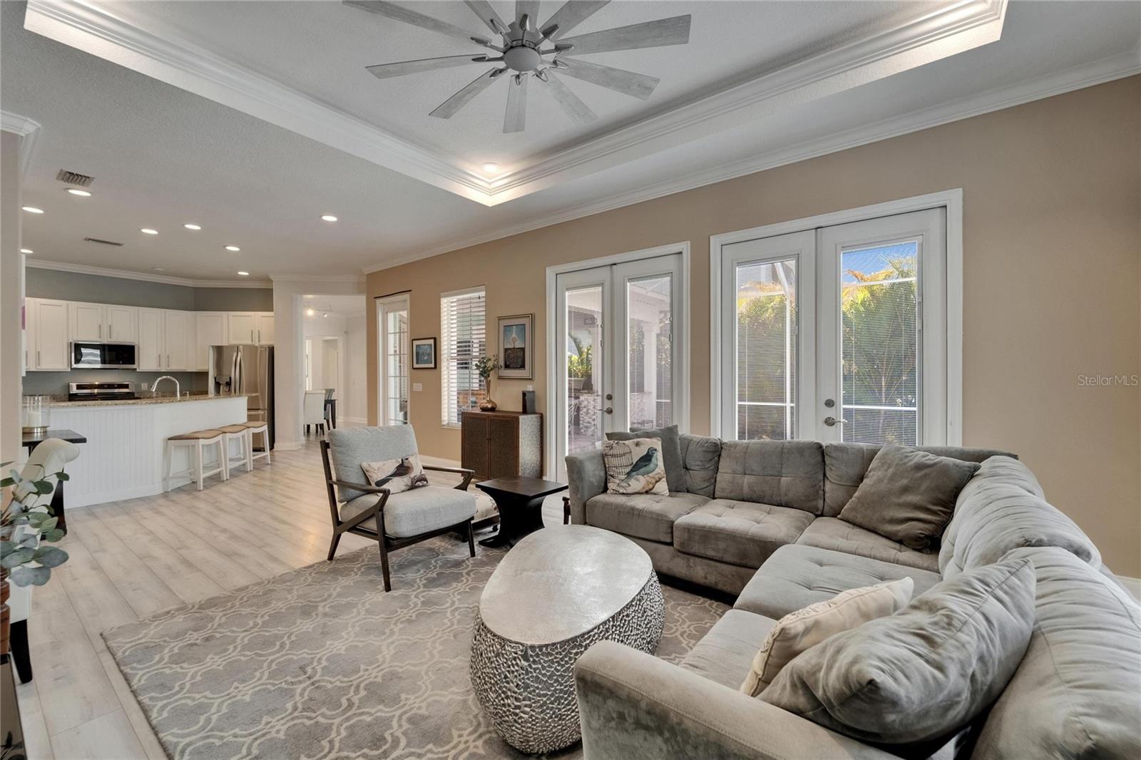 426 ISLEBAY DR, APOLLO BEACH, FL, 33572