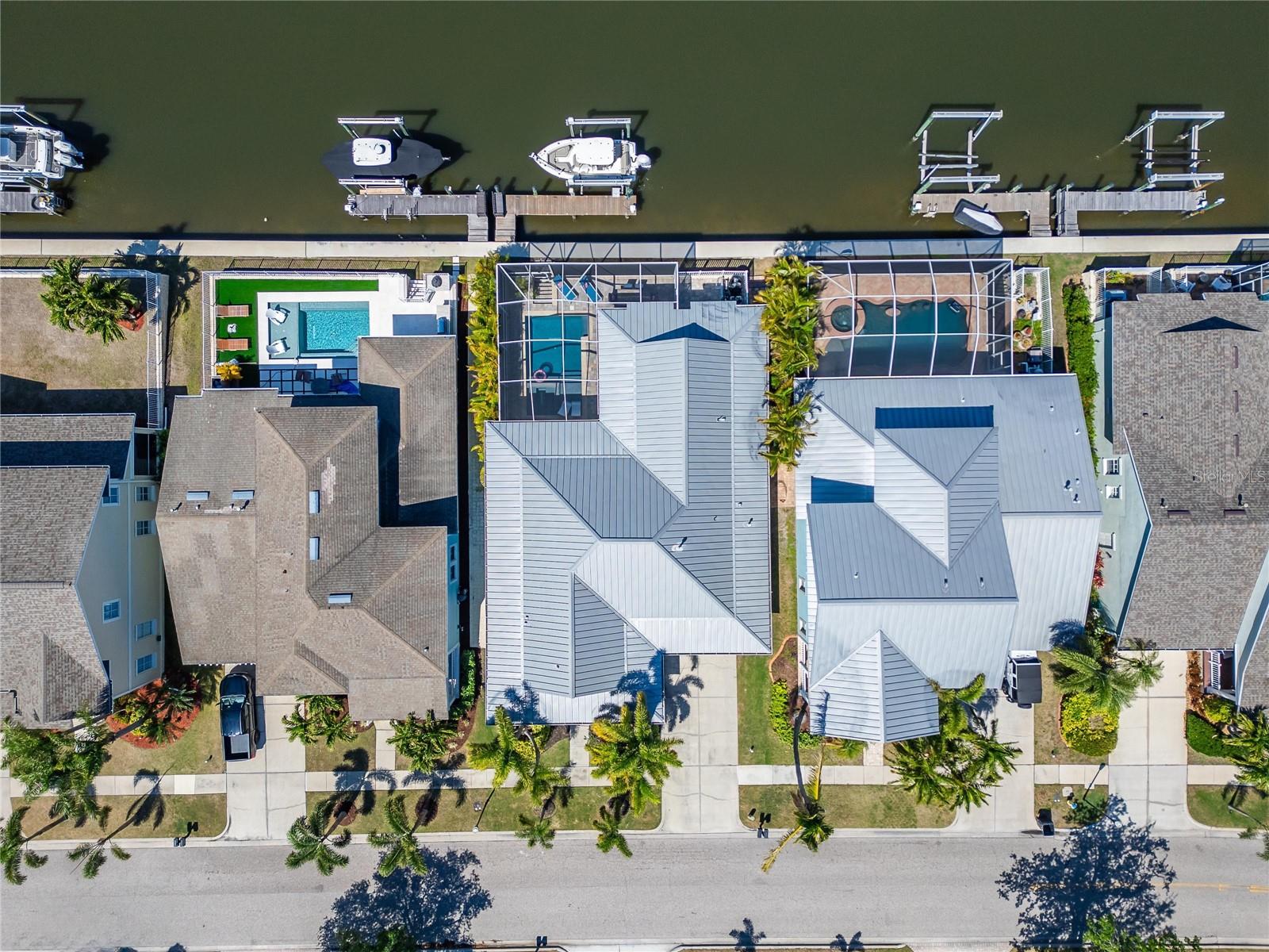 426 ISLEBAY DR, APOLLO BEACH, FL, 33572