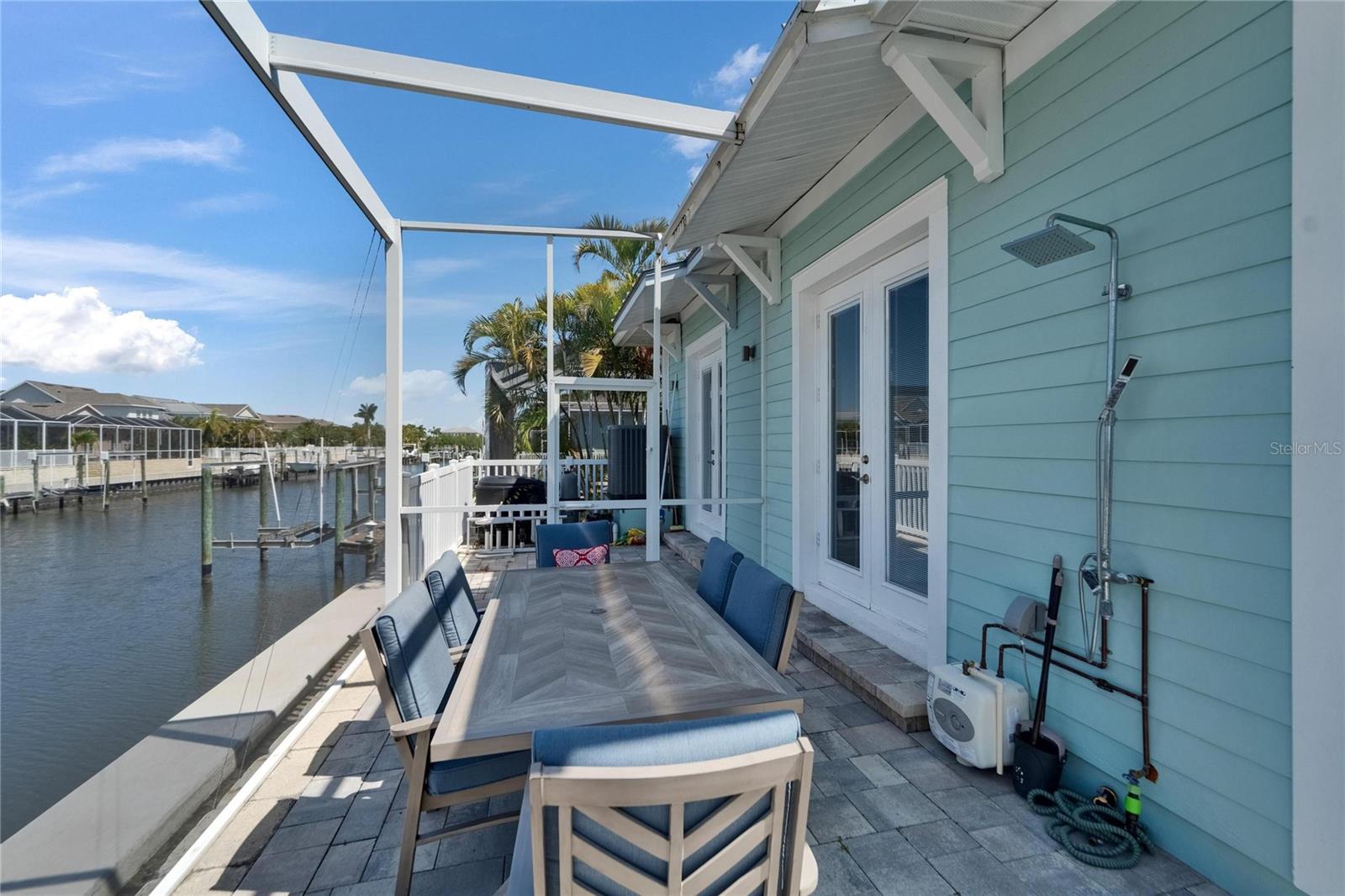 426 ISLEBAY DR, APOLLO BEACH, FL, 33572