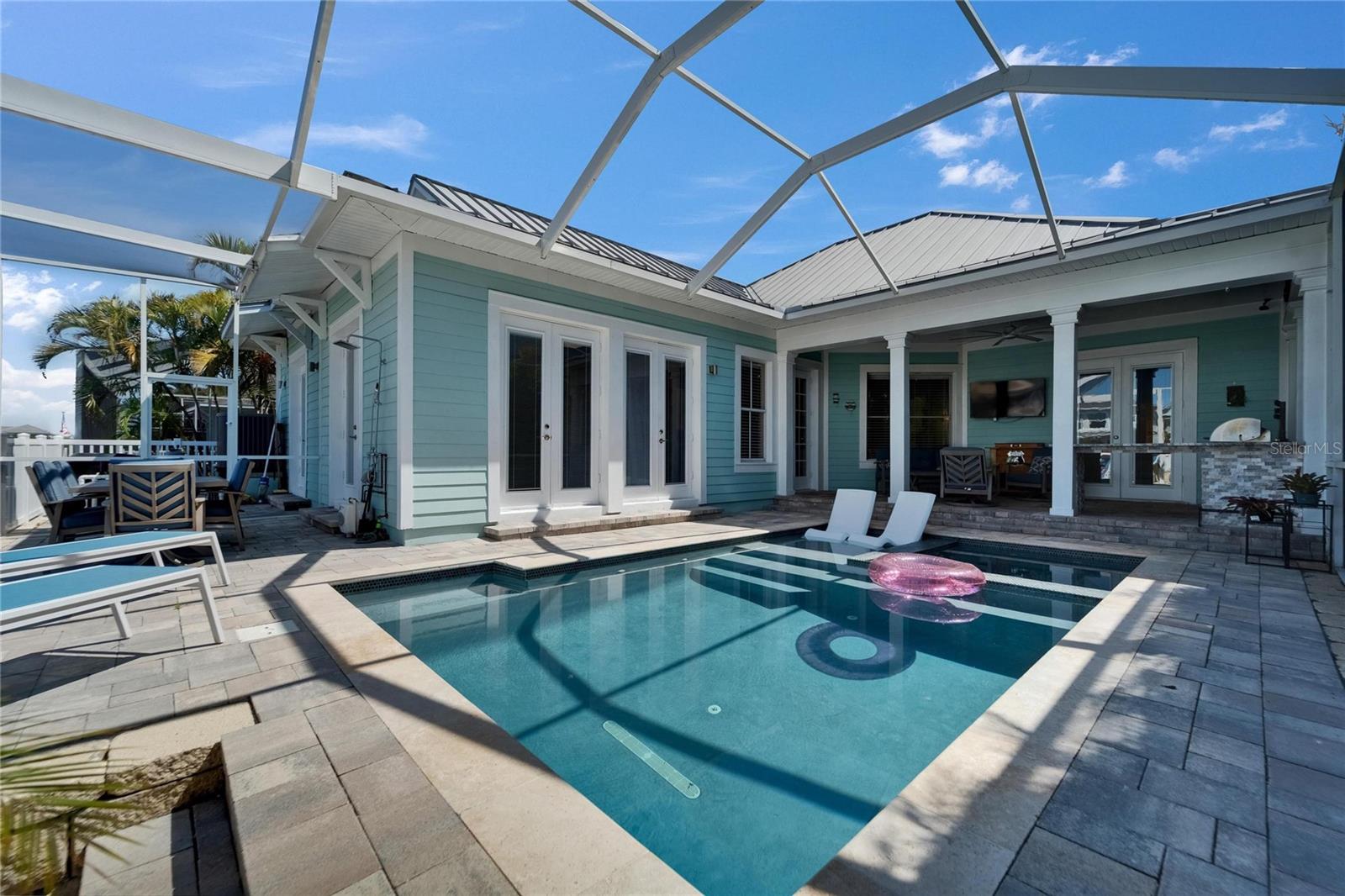426 ISLEBAY DR, APOLLO BEACH, FL, 33572
