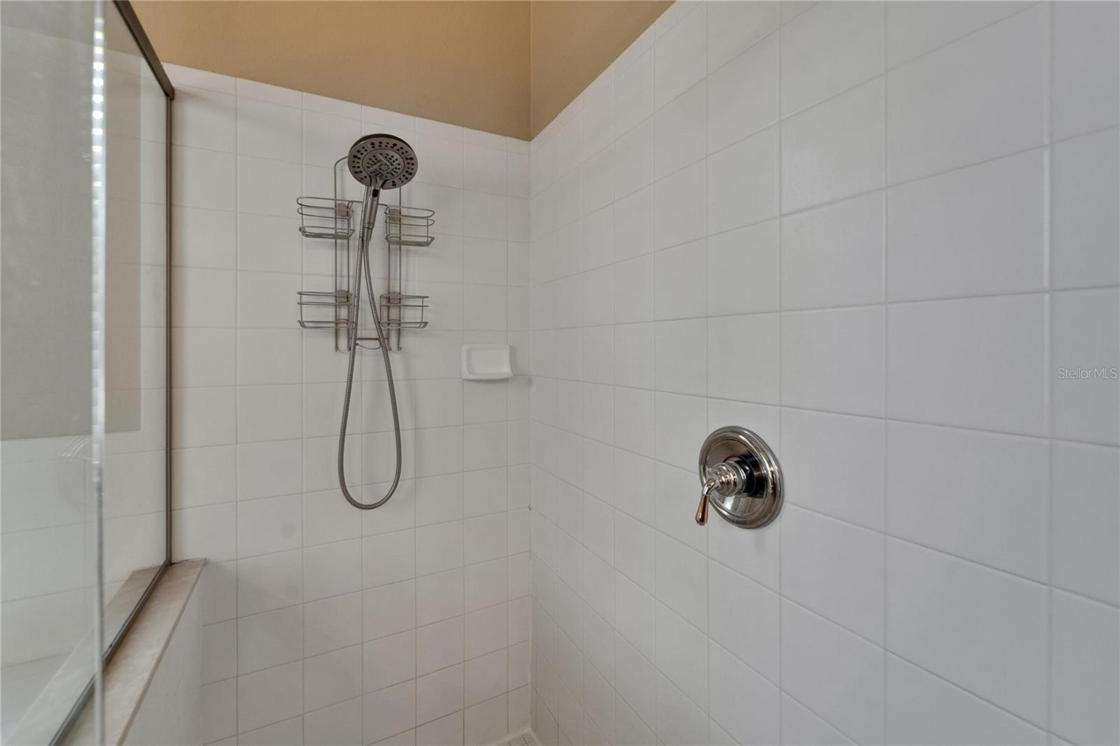 426 ISLEBAY DR, APOLLO BEACH, FL, 33572