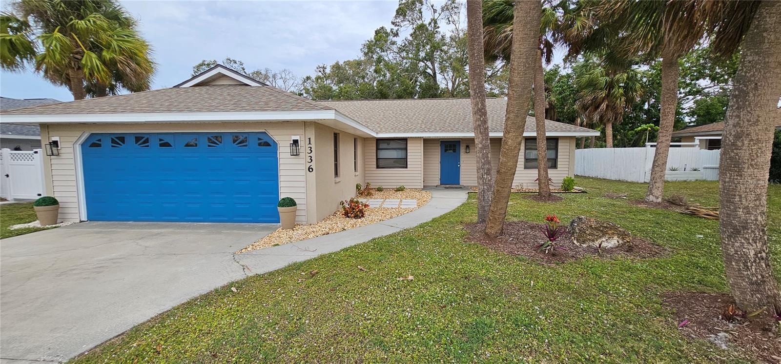 1336 LUCAYA AVE, VENICE, FL, 34285