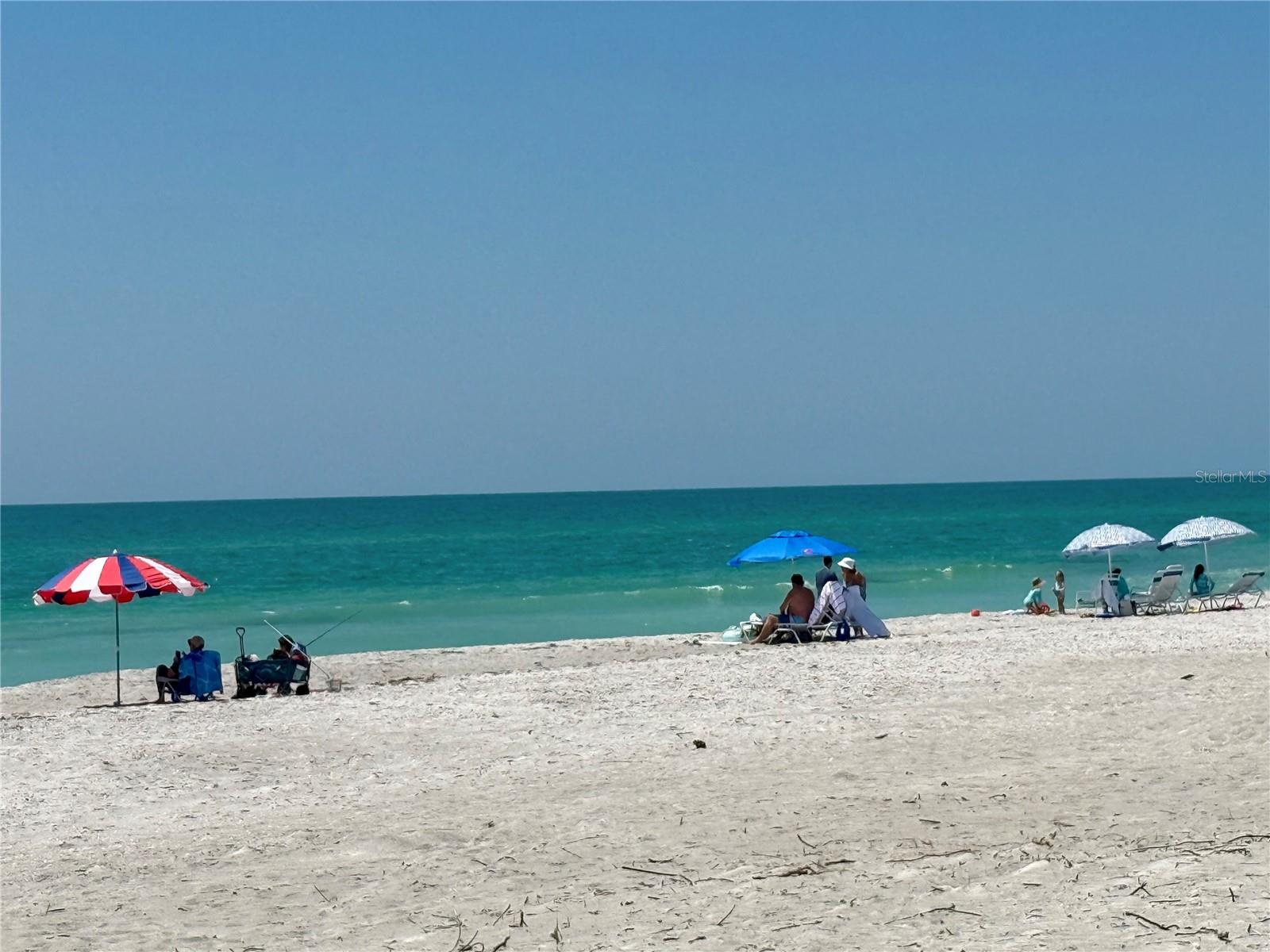 73 TWIN SHORES BLVD, LONGBOAT KEY, FL, 34228