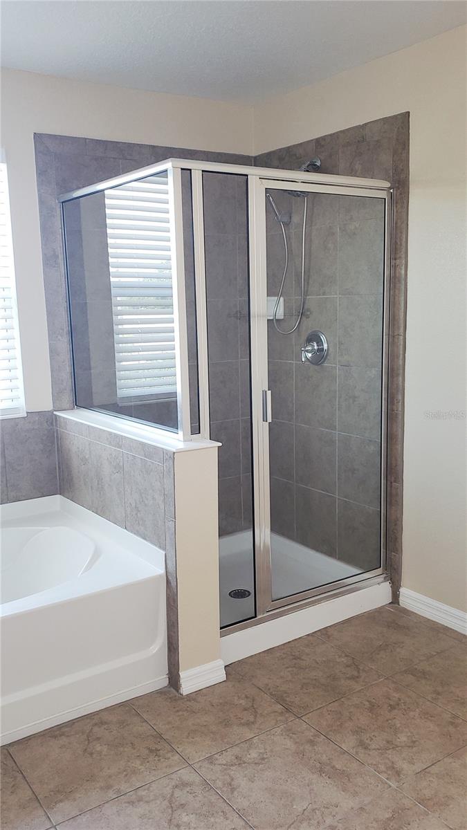 215 63RD DR E, BRADENTON, FL, 34203