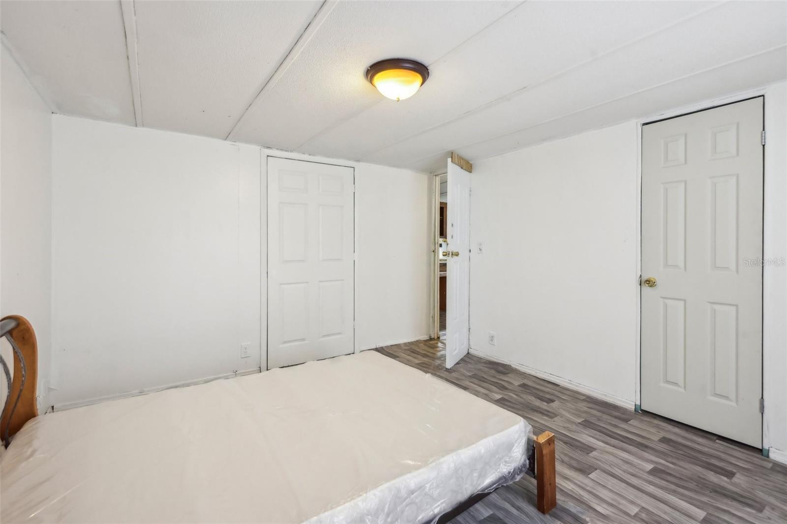 1981 N COUNTY ROAD 426, OVIEDO, FL, 32765