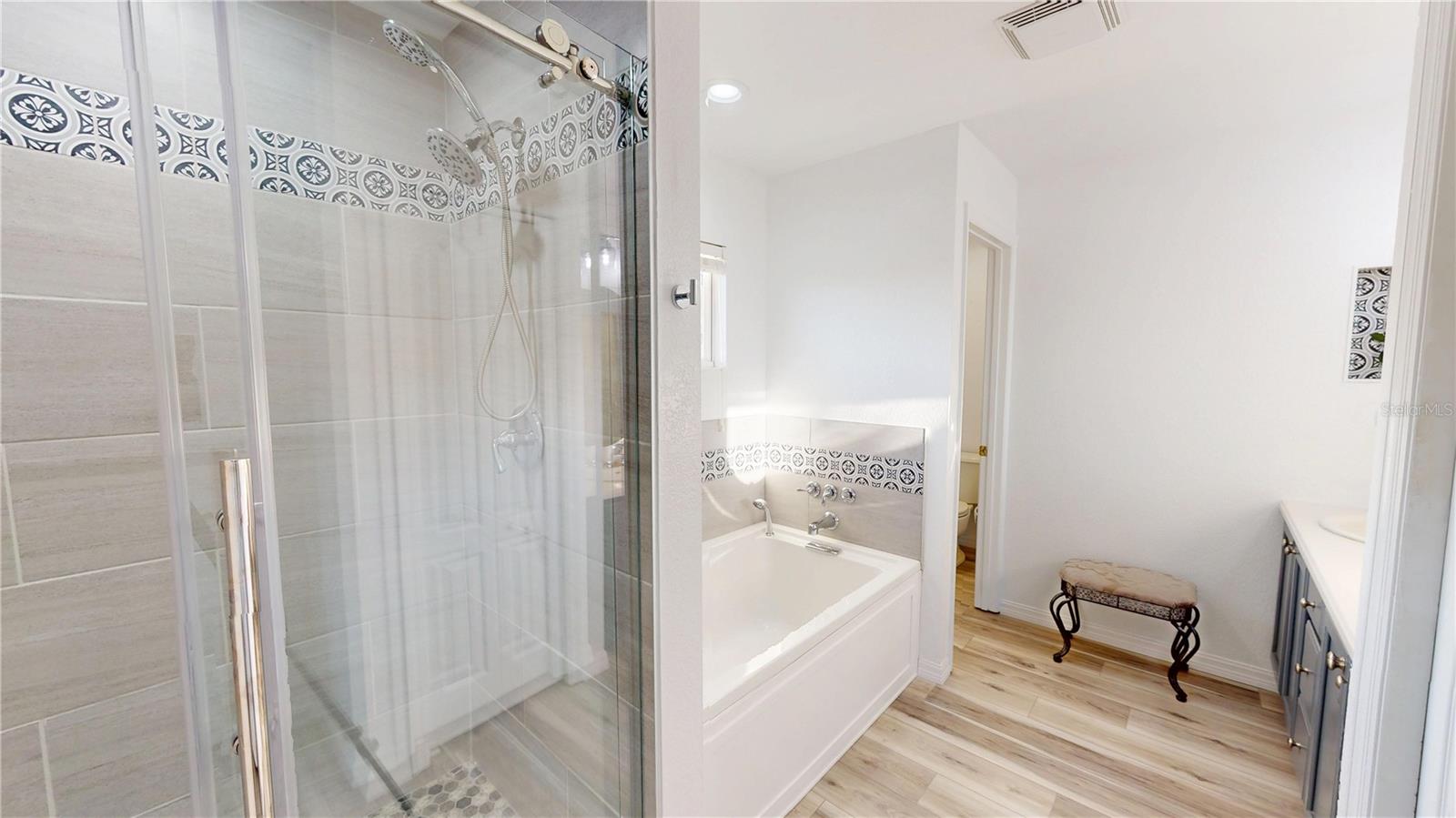 11750 TEMPEST HARBOR LOOP, VENICE, FL, 34292