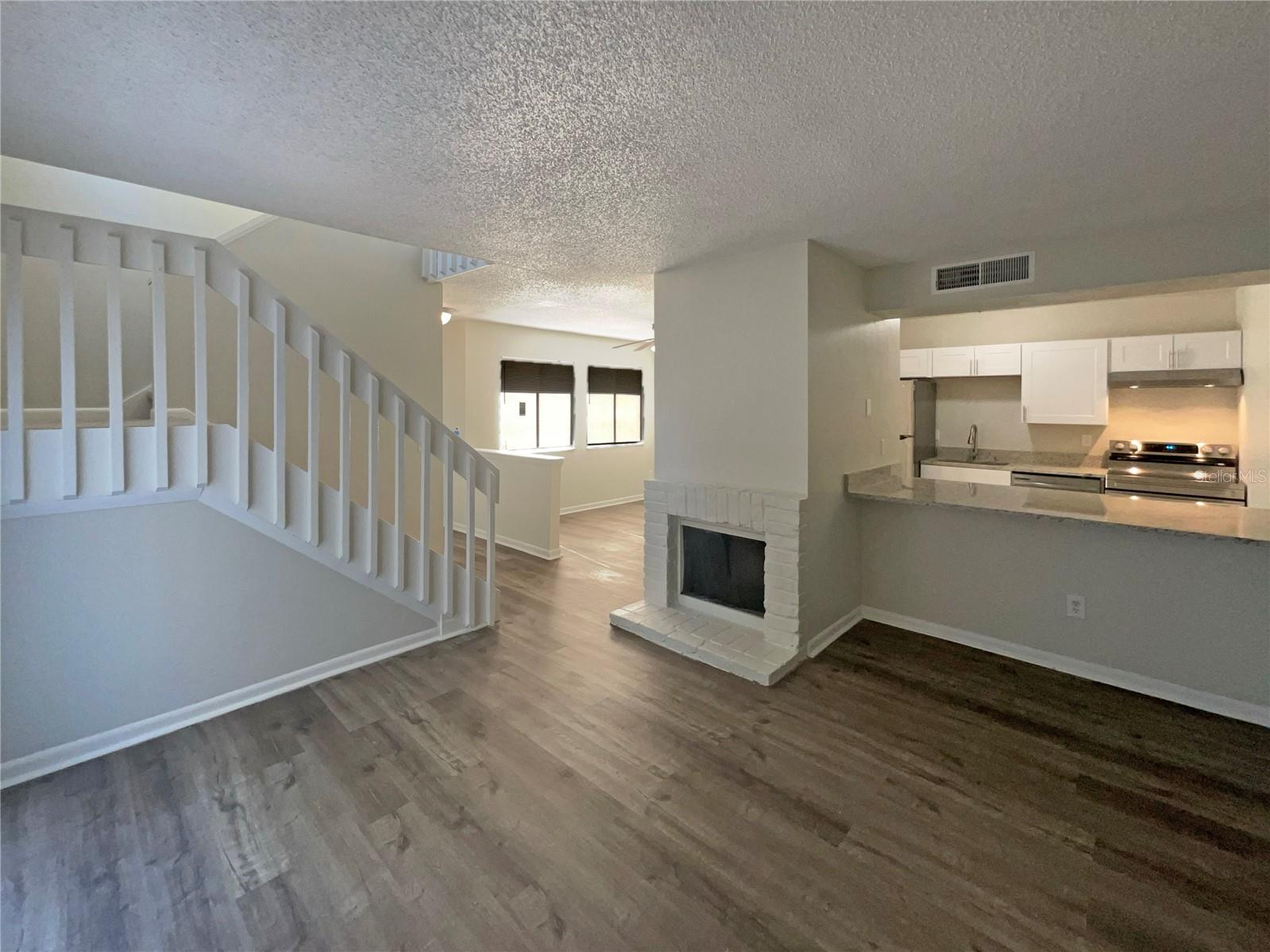 5126 PICADILLY CIRCUS CT #11, ORLANDO, FL, 32839