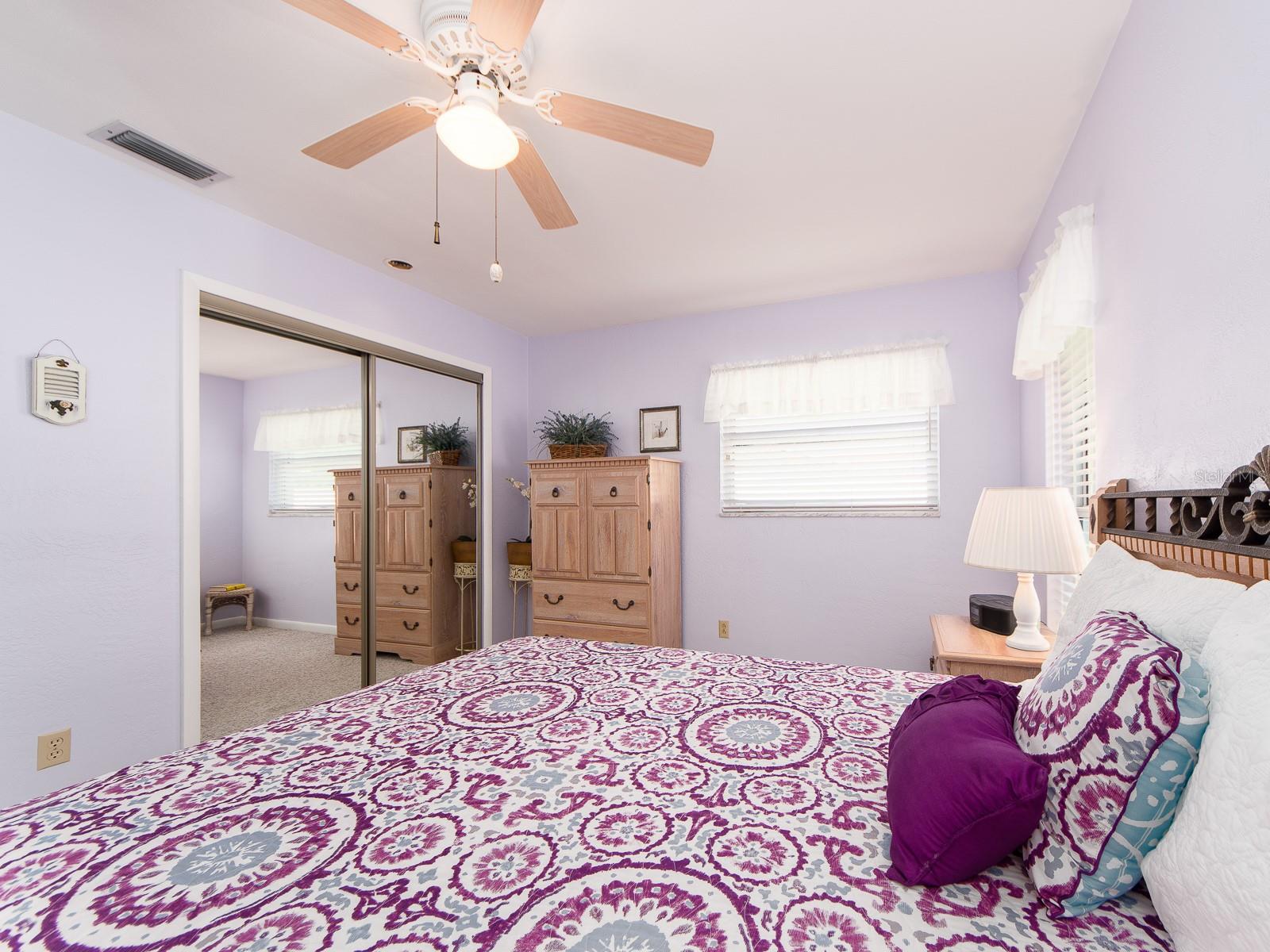 14269 YACHT CLUB BLVD, SEMINOLE, FL, 33776