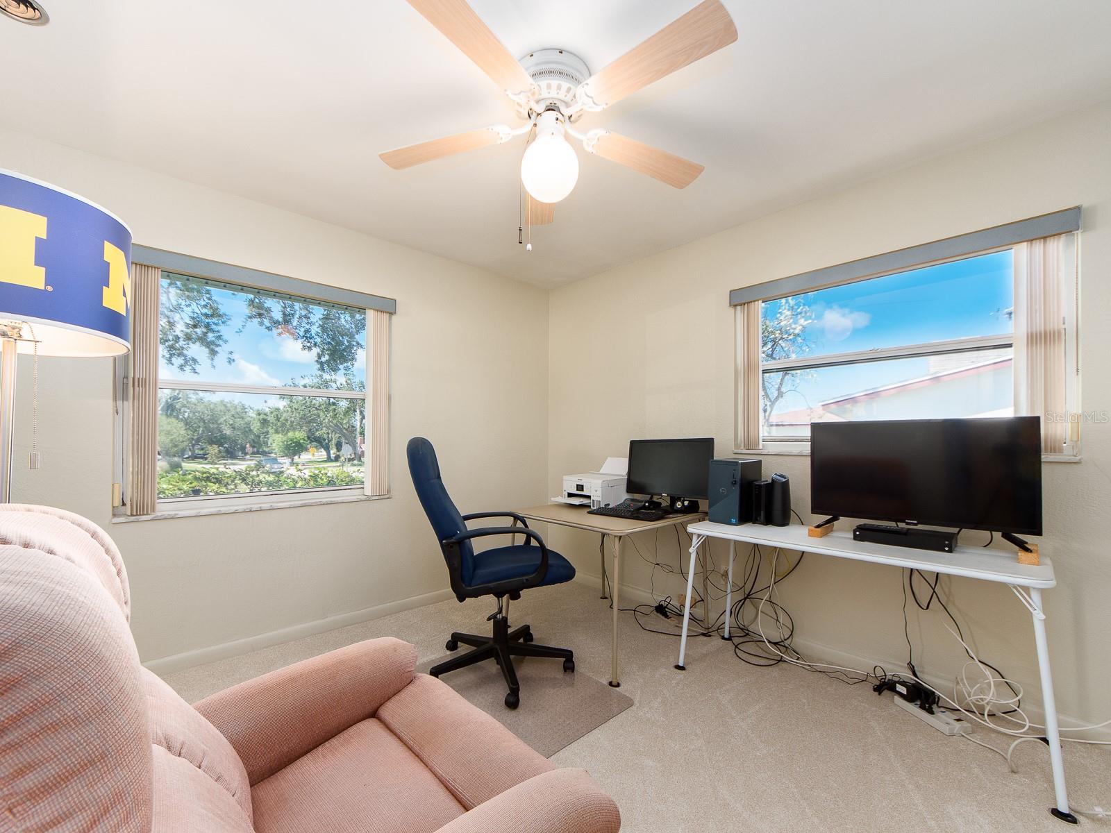 14269 YACHT CLUB BLVD, SEMINOLE, FL, 33776