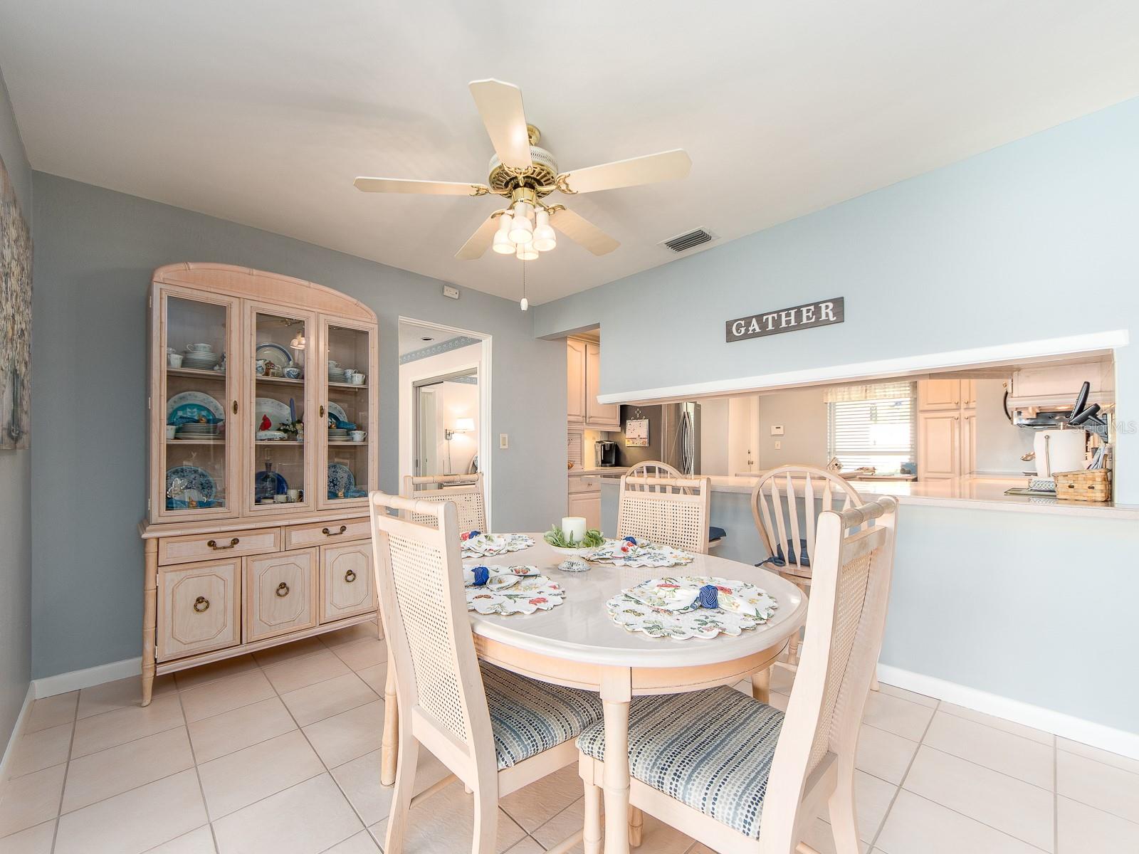 14269 YACHT CLUB BLVD, SEMINOLE, FL, 33776