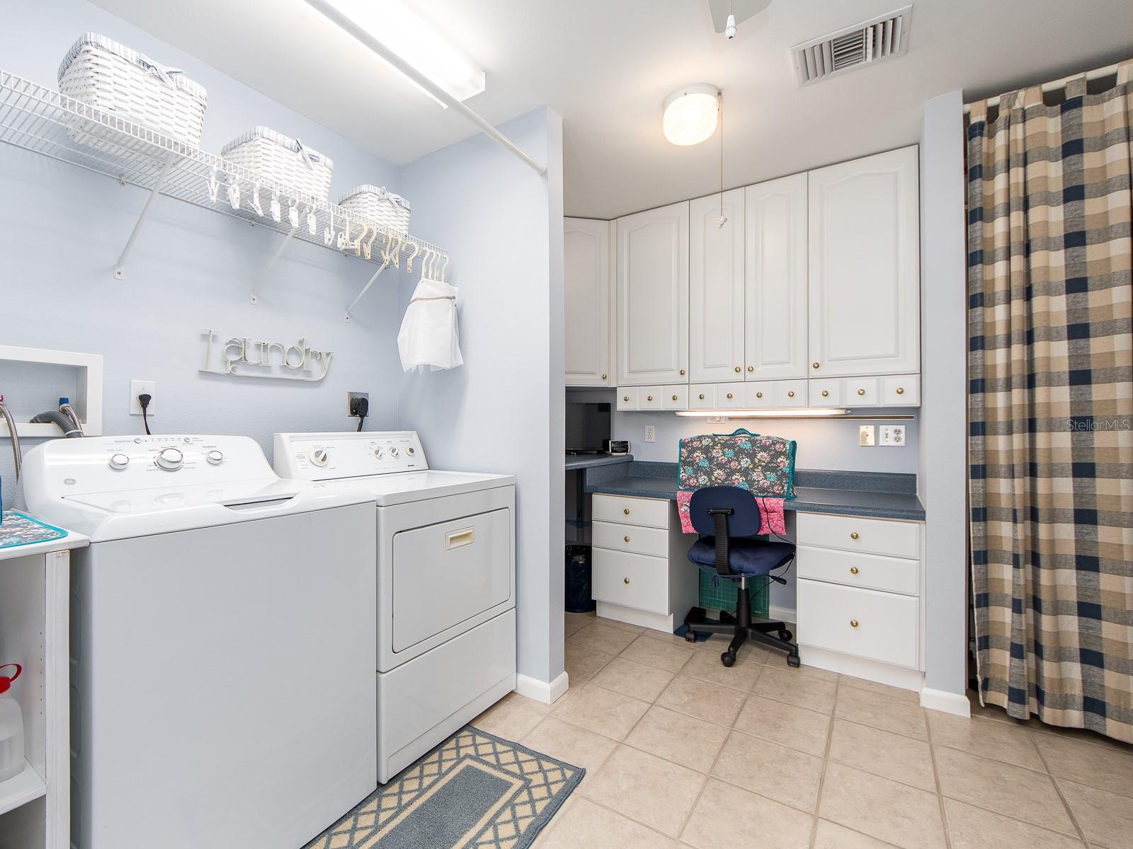 14269 YACHT CLUB BLVD, SEMINOLE, FL, 33776