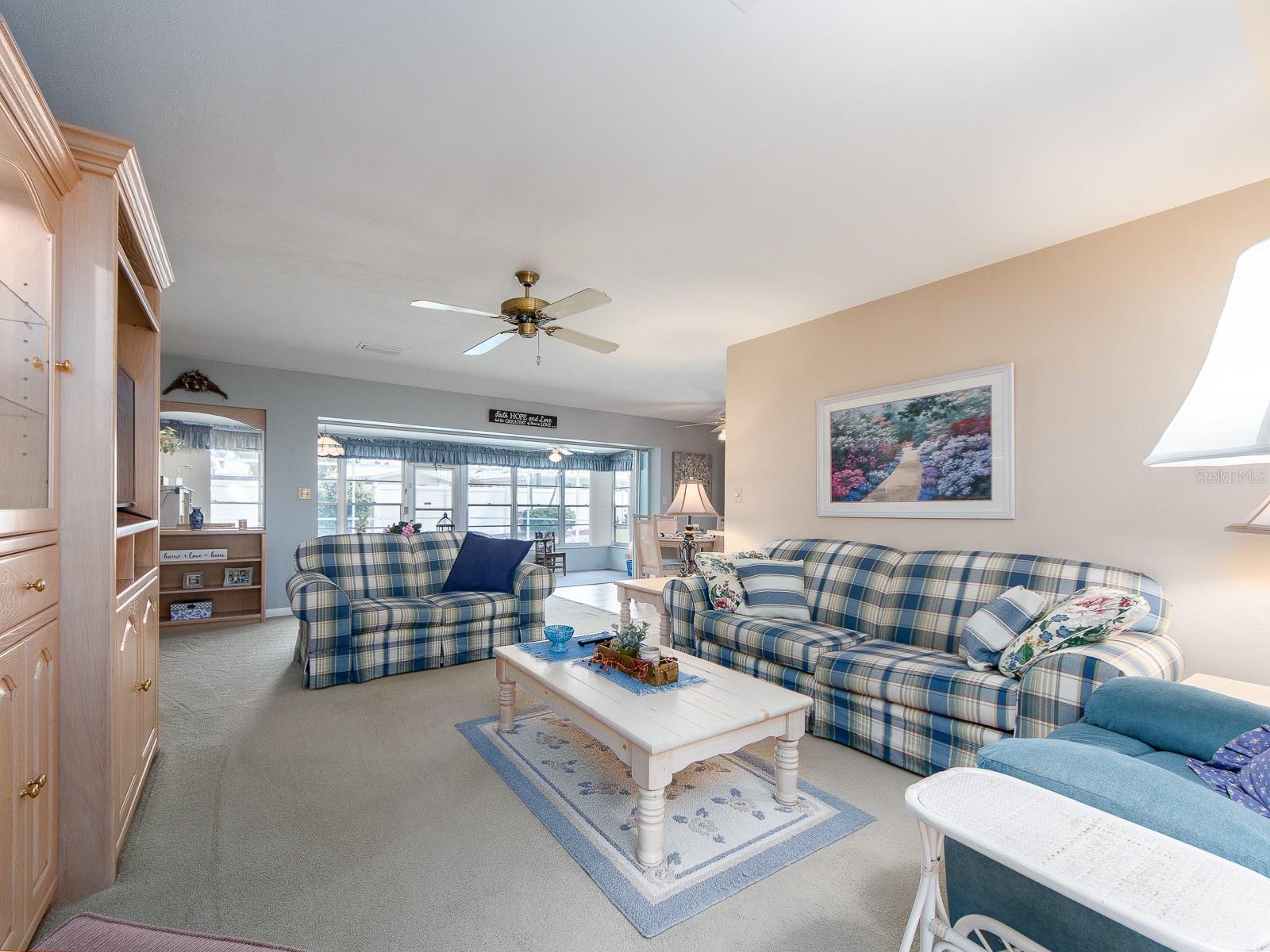 14269 YACHT CLUB BLVD, SEMINOLE, FL, 33776