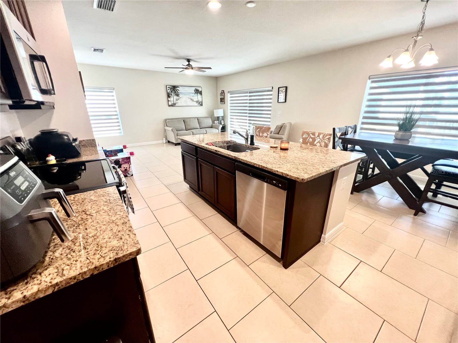 1116 MYRTLE HAMMOCK LN, DAVENPORT, FL, 33837