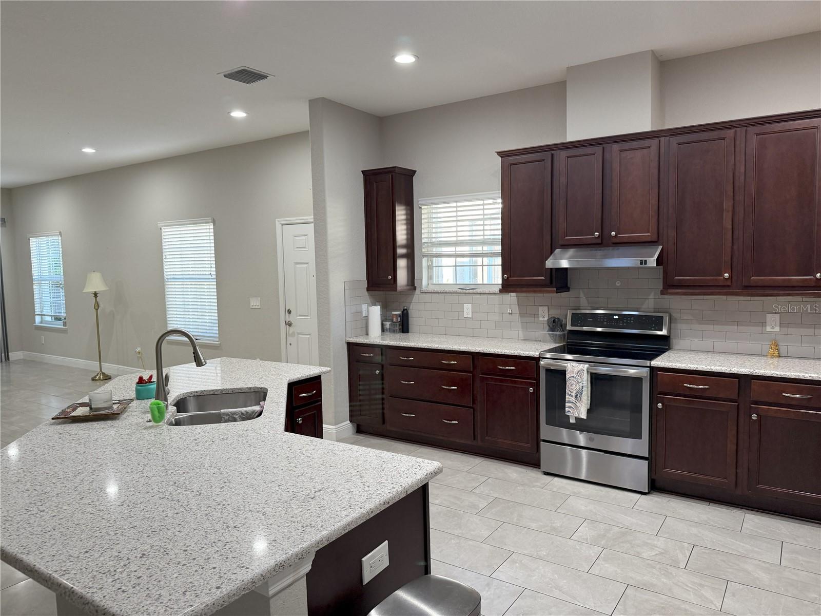 29823 GANGA WAY, WESLEY CHAPEL, FL, 33543