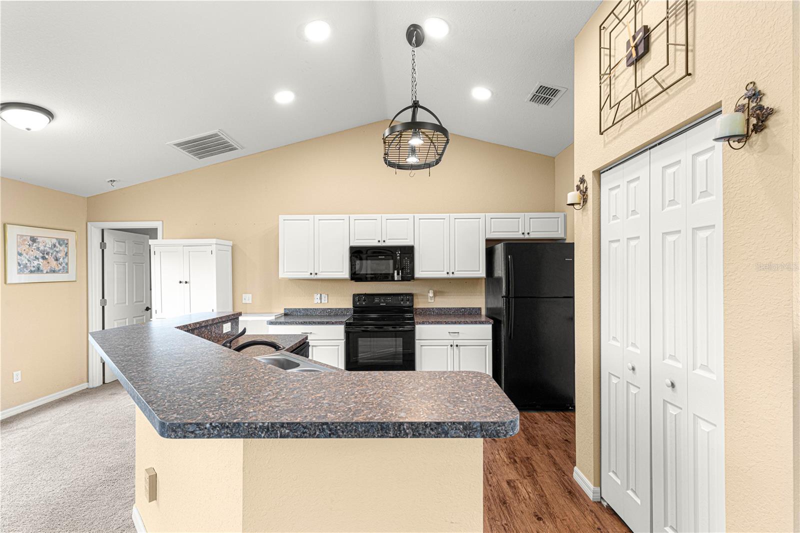 8 HEMLOCK RADL, OCALA, FL, 34472