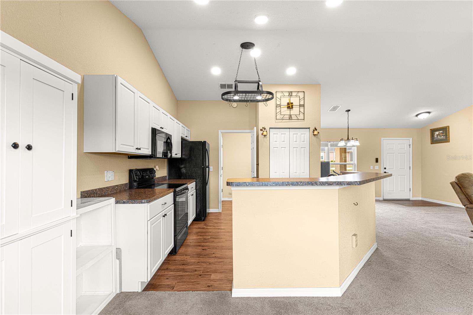 8 HEMLOCK RADL, OCALA, FL, 34472