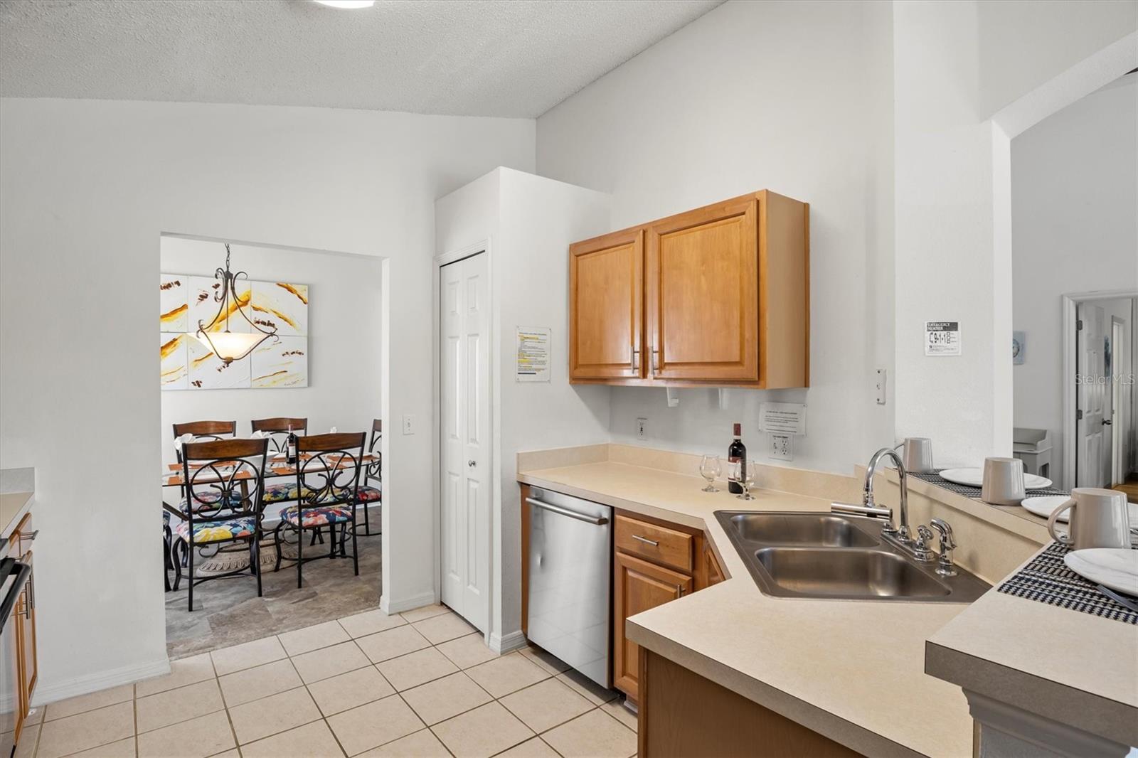 936 LAKE BERKLEY DR, KISSIMMEE, FL, 34746