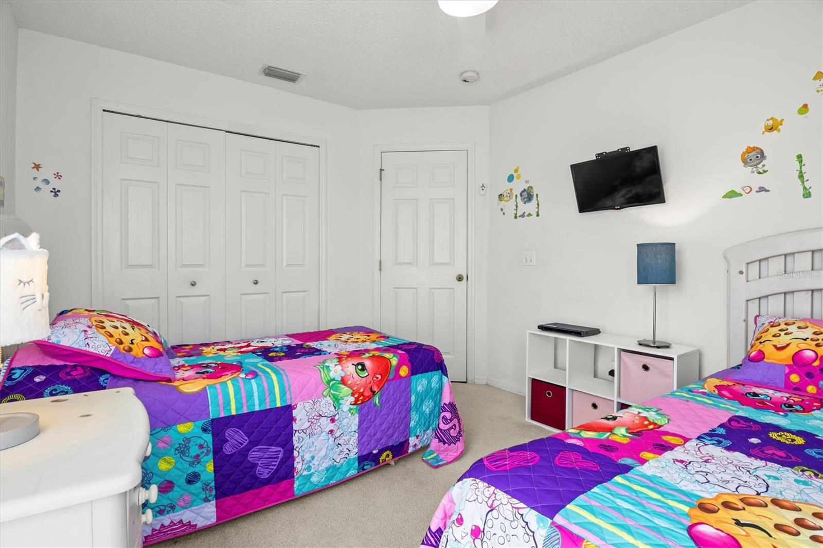 936 LAKE BERKLEY DR, KISSIMMEE, FL, 34746