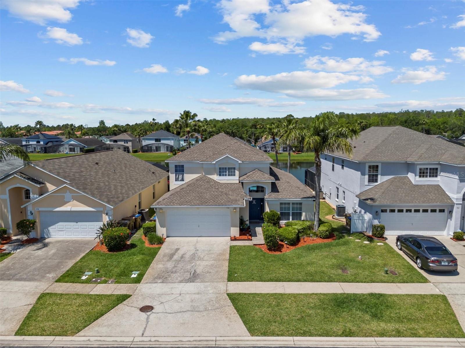 936 LAKE BERKLEY DR, KISSIMMEE, FL, 34746