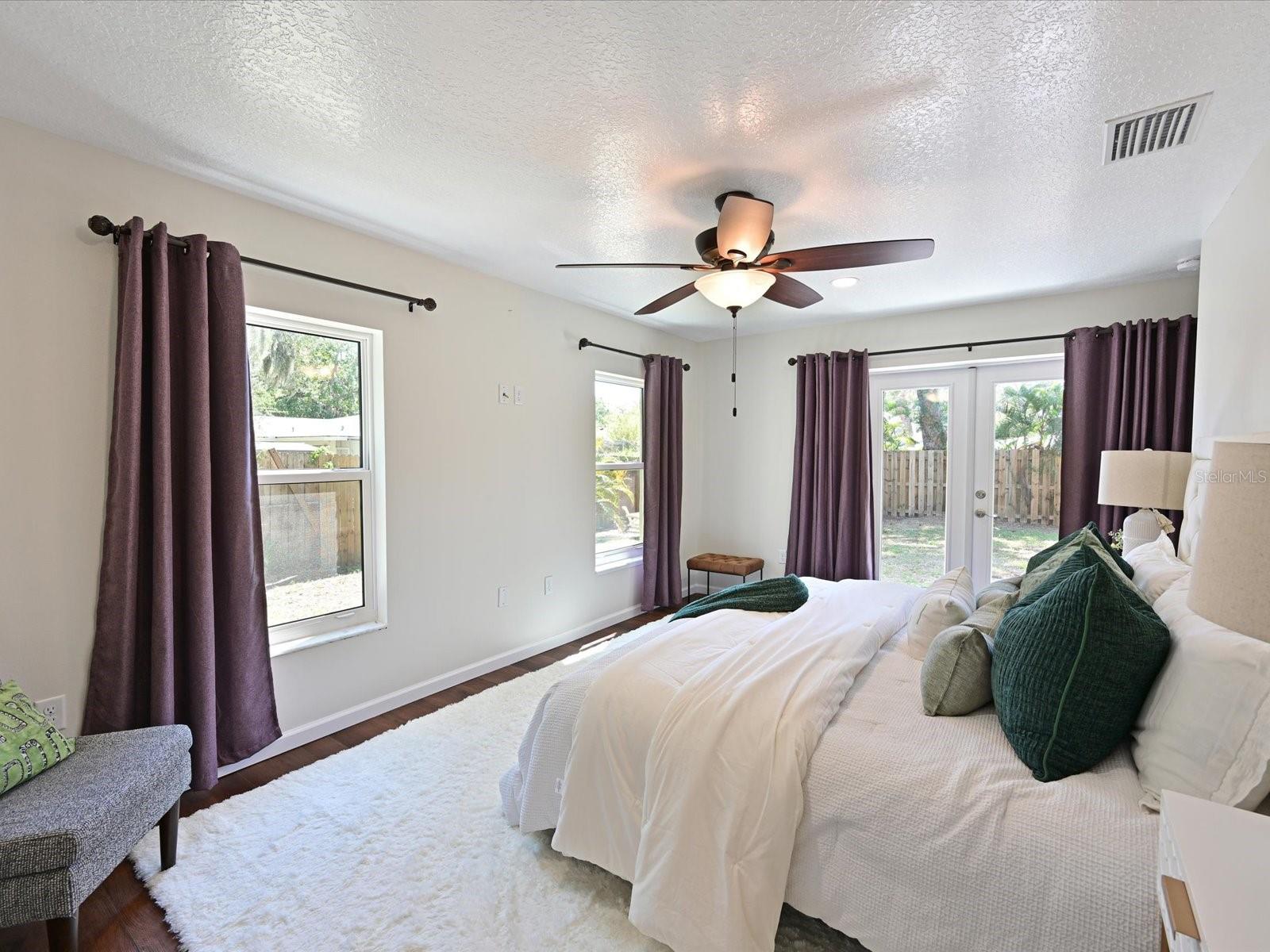 2538 FLOYD ST, SARASOTA, FL, 34239