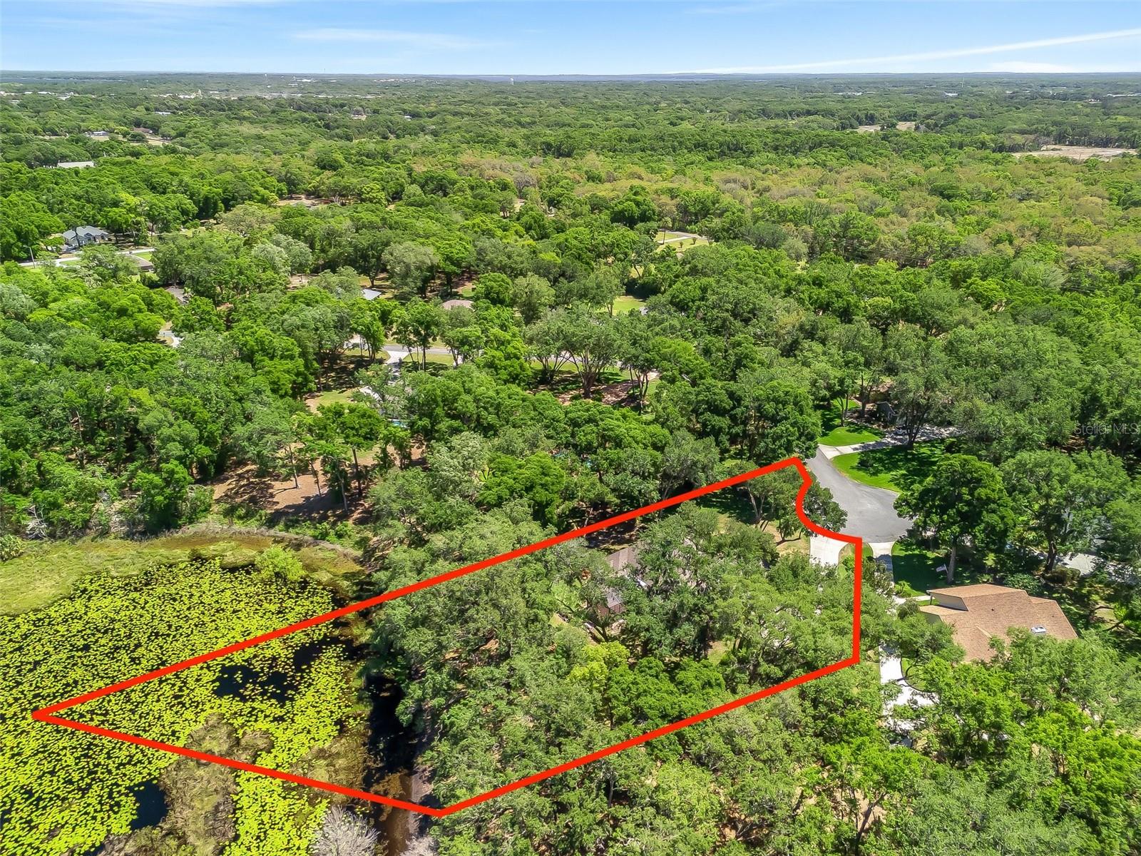 2010 OTTERS POND RD, FRUITLAND PARK, FL, 34731