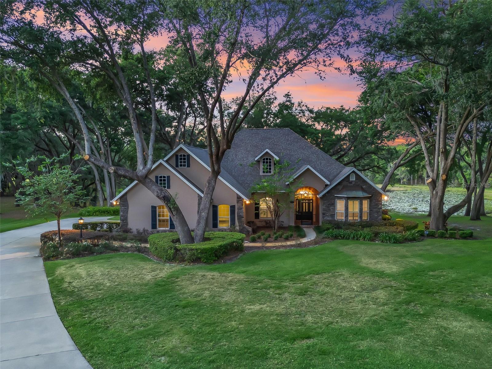 2010 OTTERS POND RD, FRUITLAND PARK, FL, 34731