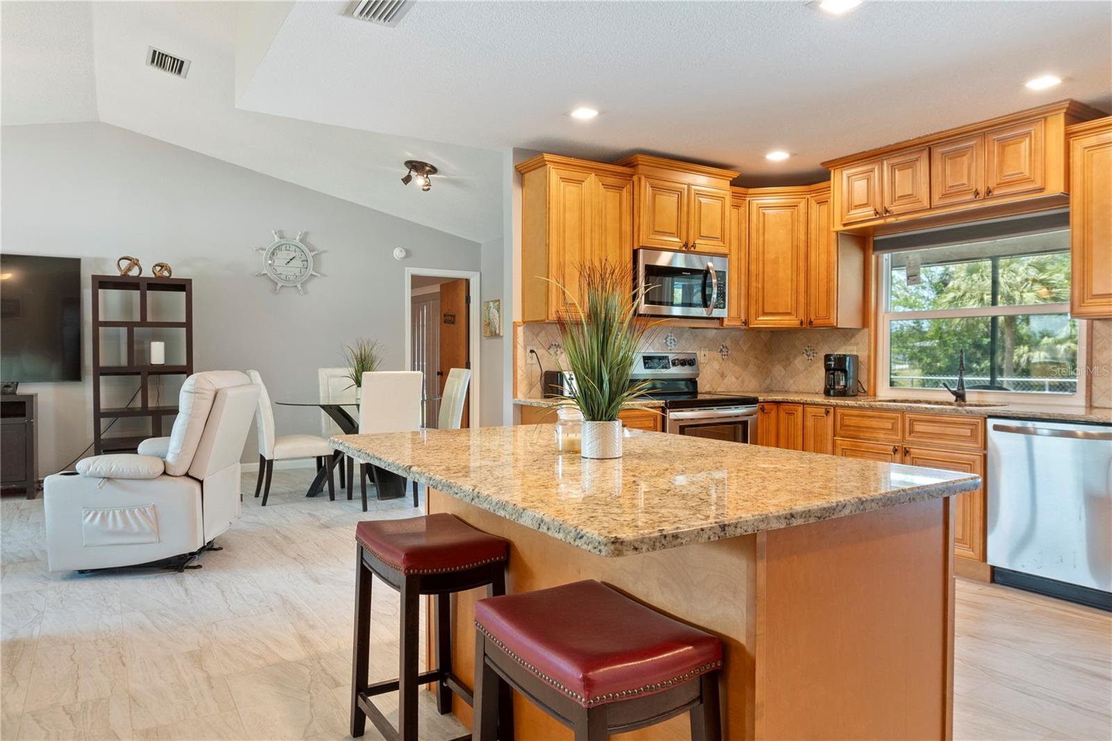 3487 BROOKLYN AVE, PORT CHARLOTTE, FL, 33952