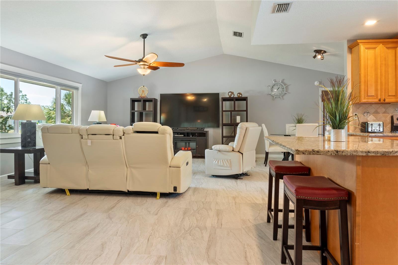 3487 BROOKLYN AVE, PORT CHARLOTTE, FL, 33952